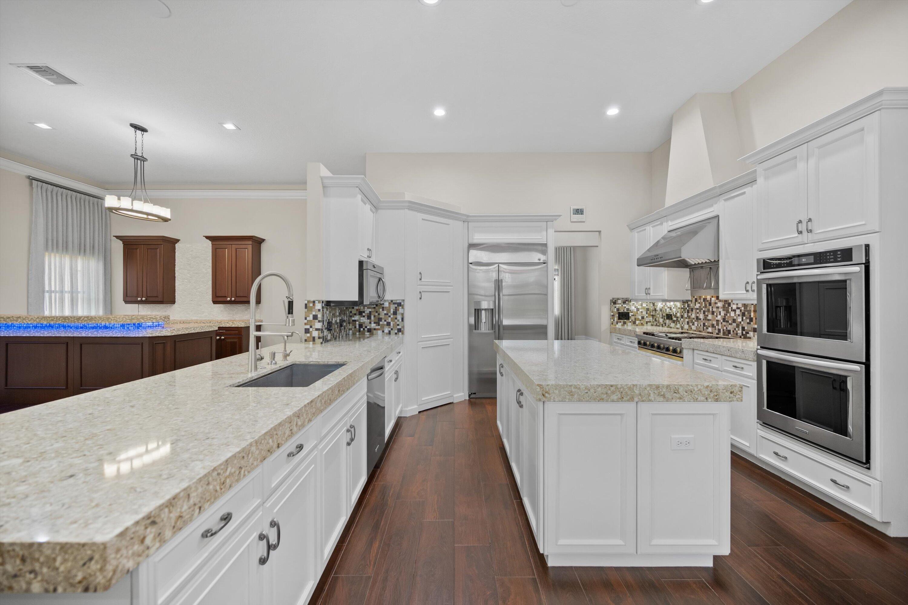 ISLES AT WELLINGTON PL 4 - Residential