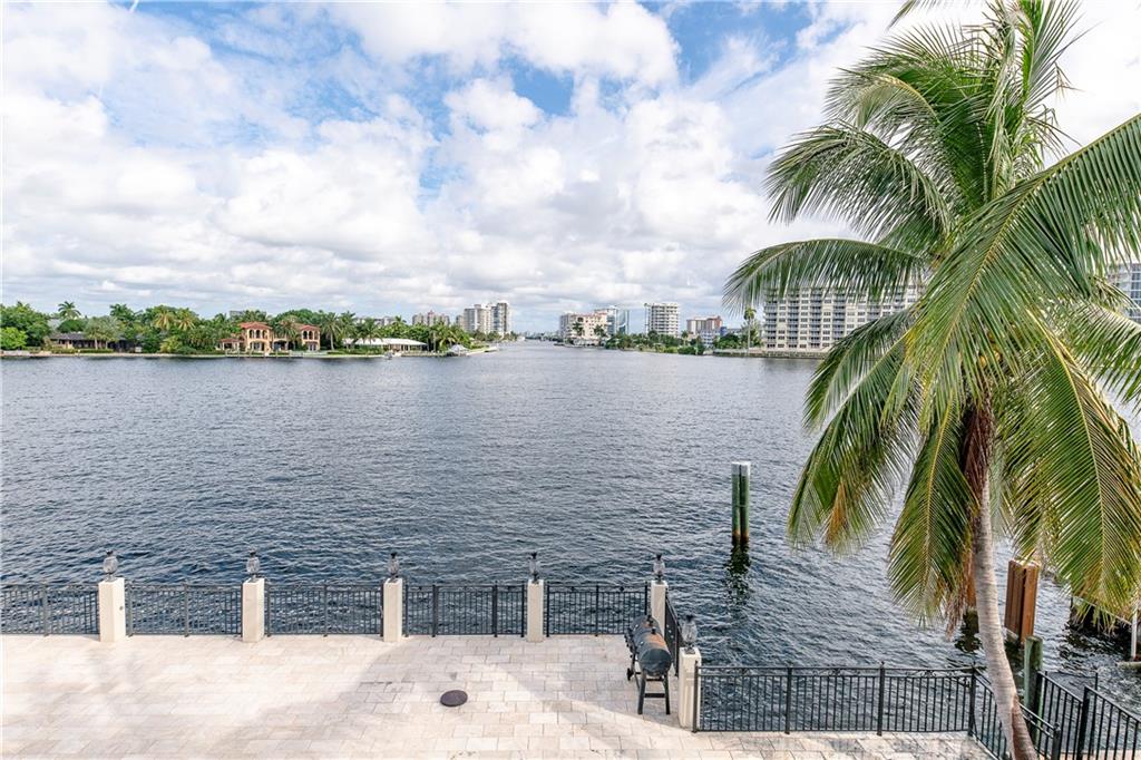 Seven Isles - Residential