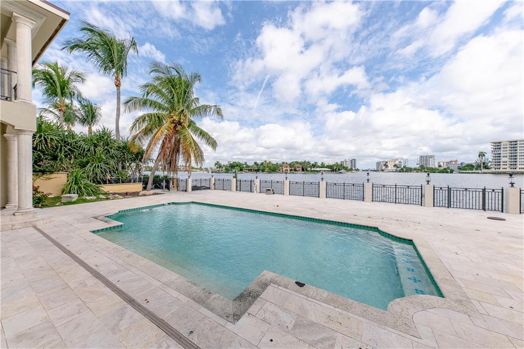 Seven Isles - Residential