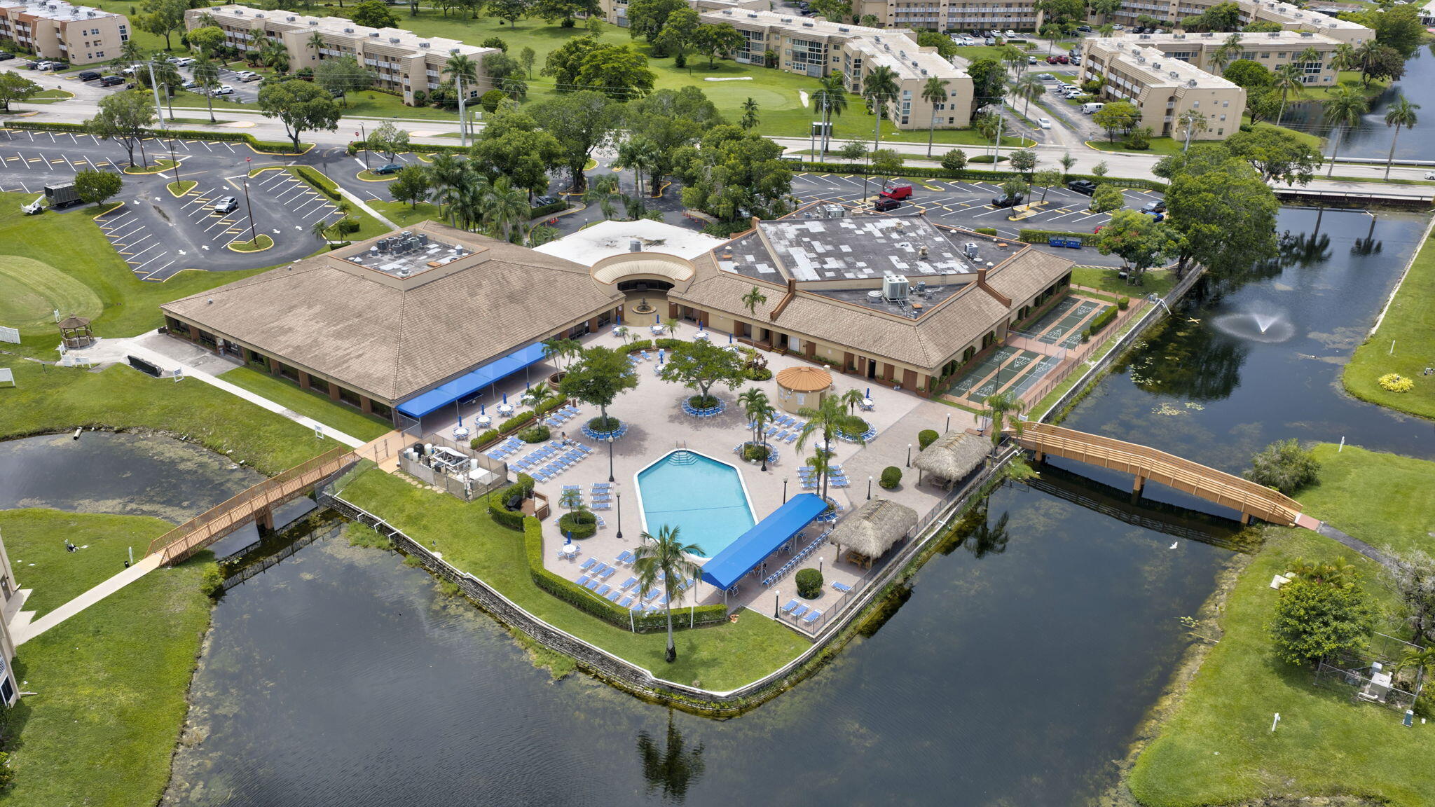 SUNRISE LAKES 113 CONDO - Residential