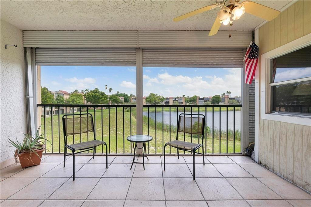 Palm Lakes - Residential