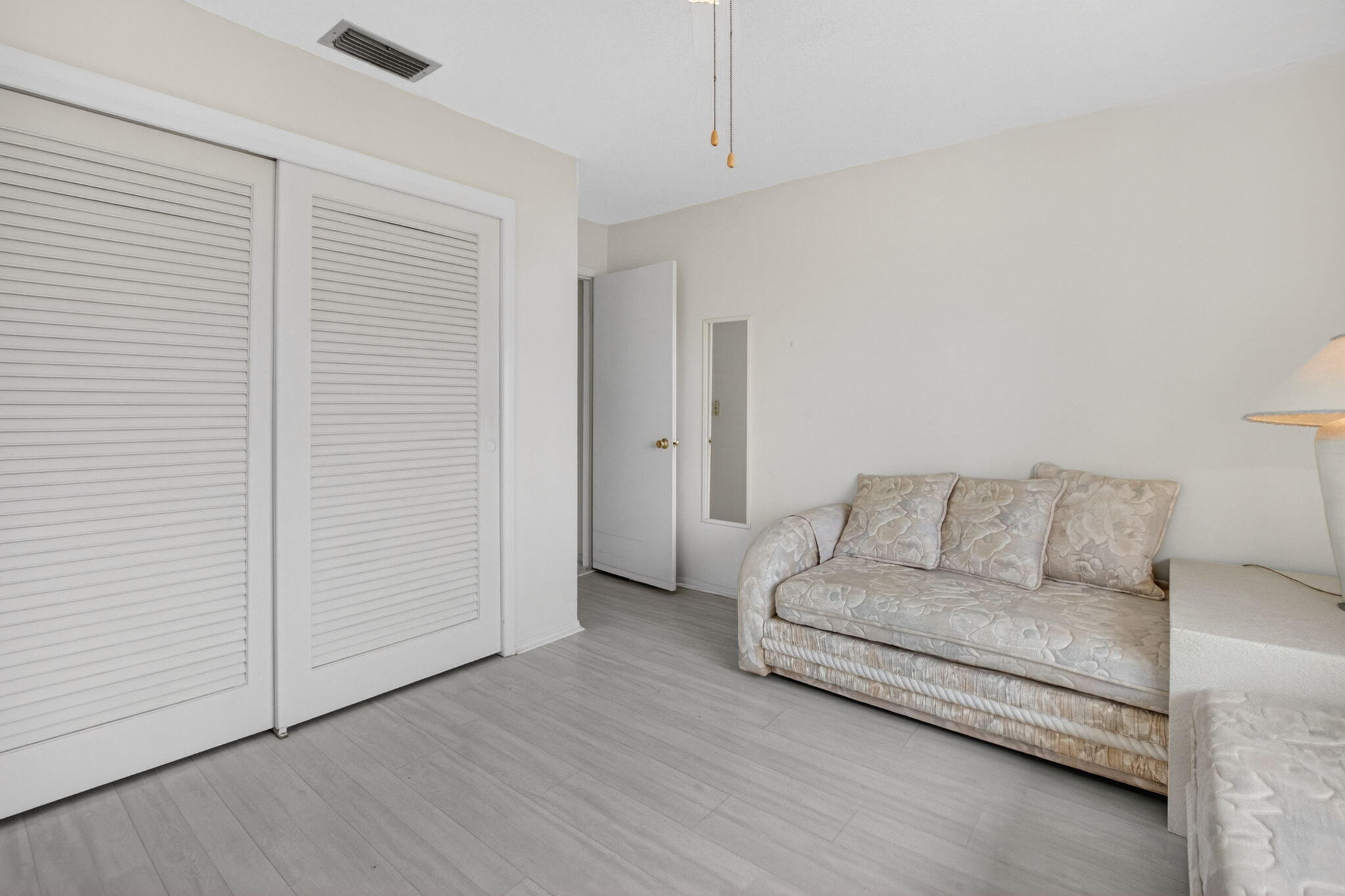 PALM BEACH LEISUREVILLE REPLAT - Residential