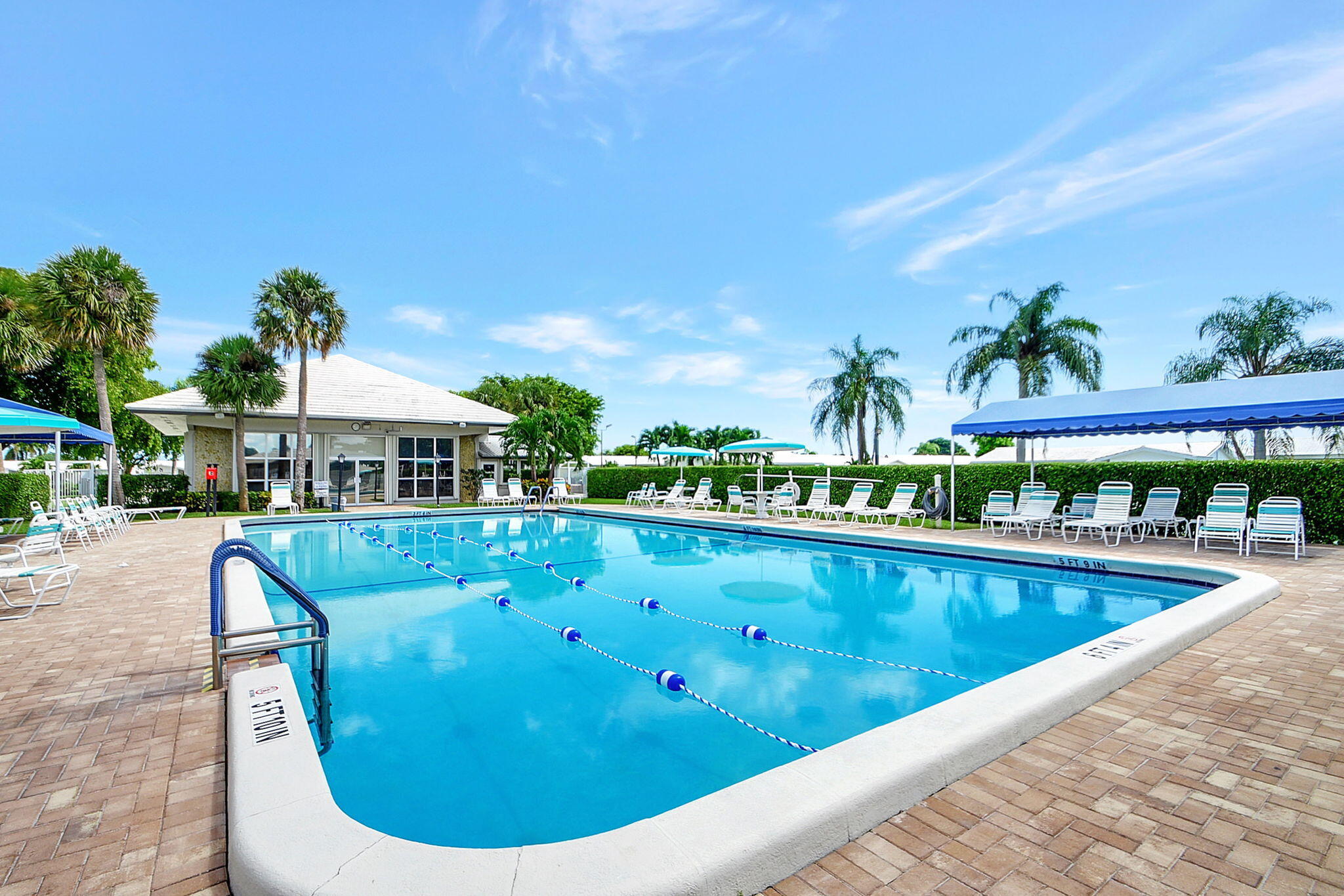 PALM BEACH LEISUREVILLE REPLAT - Residential