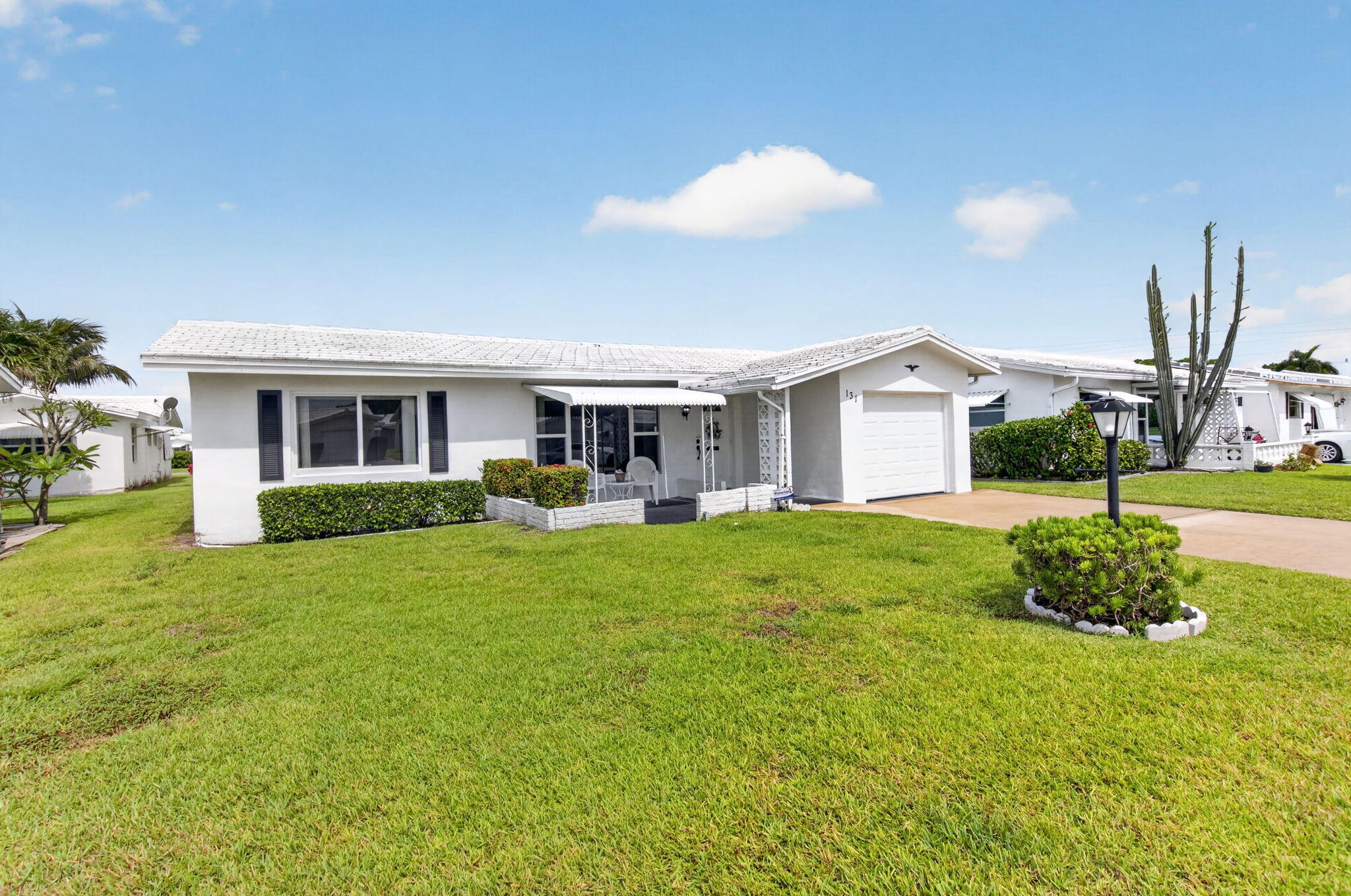 PALM BEACH LEISUREVILLE REPLAT - Residential