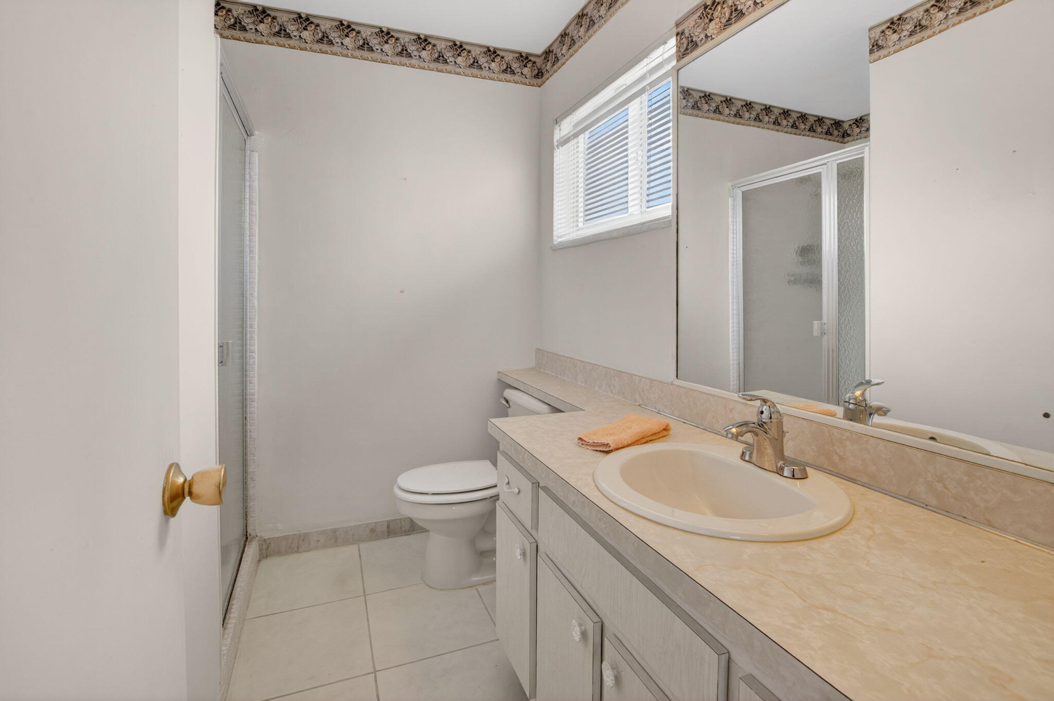 PALM BEACH LEISUREVILLE REPLAT - Residential
