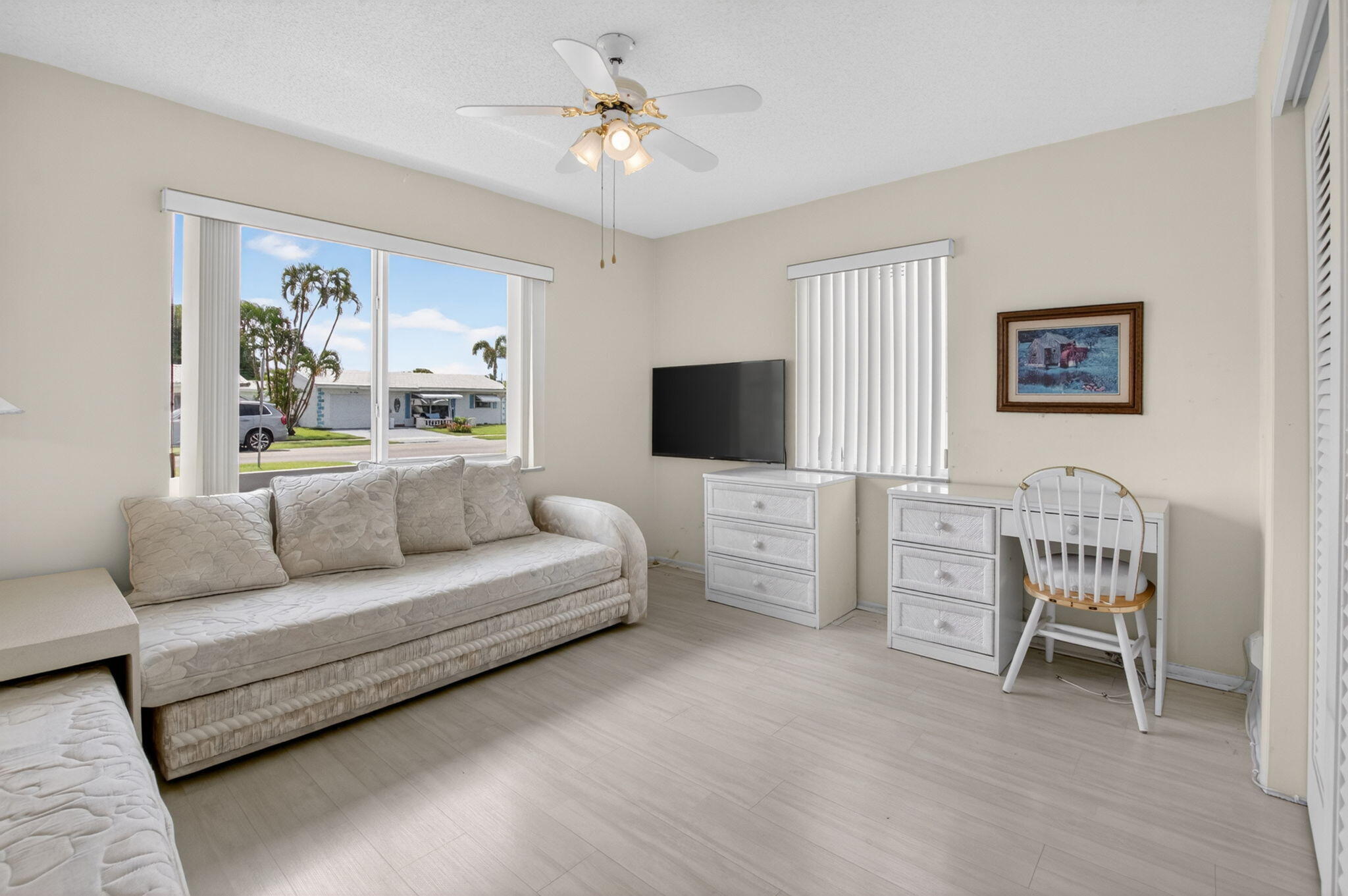 PALM BEACH LEISUREVILLE REPLAT - Residential