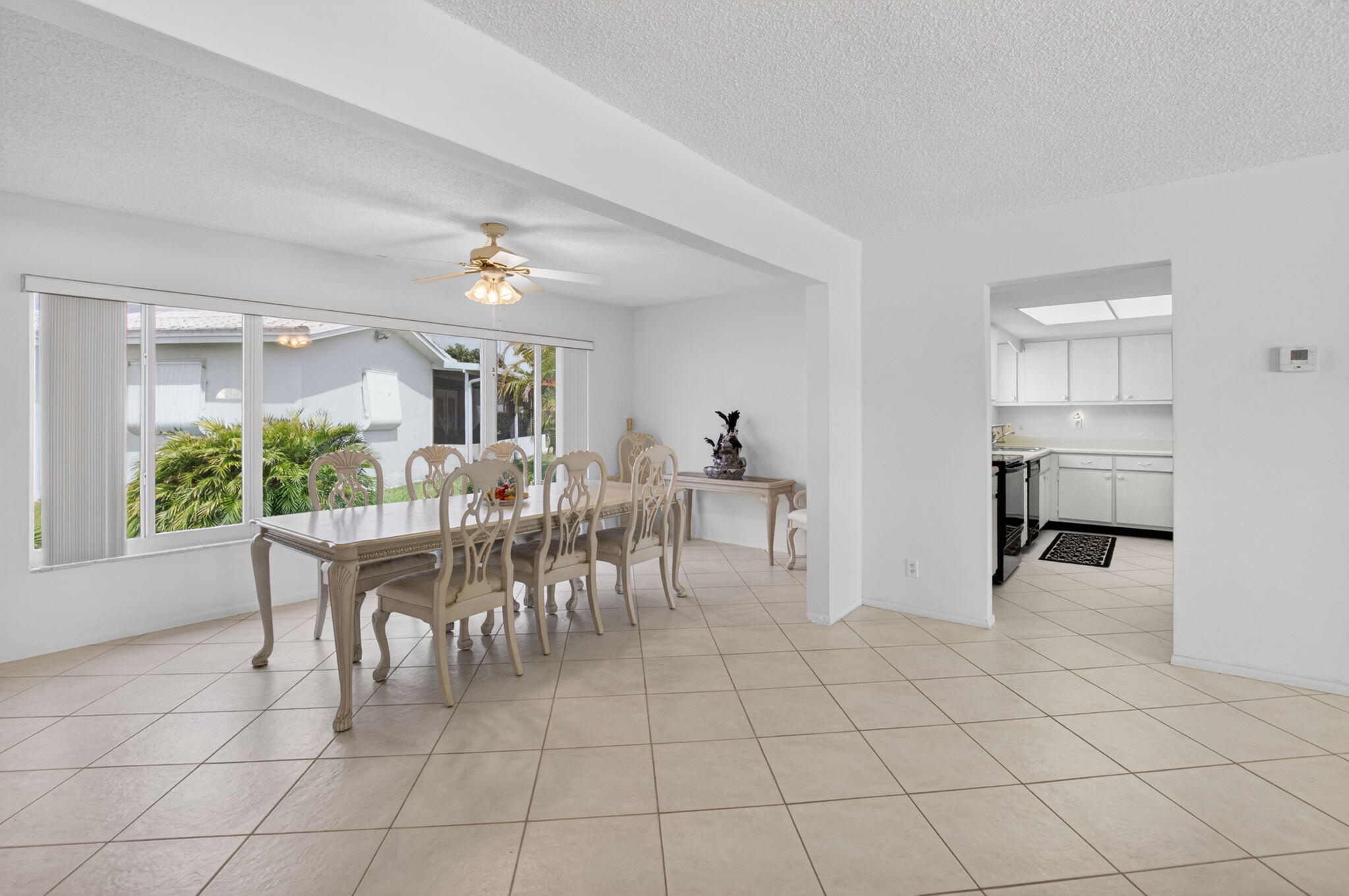 PALM BEACH LEISUREVILLE REPLAT - Residential