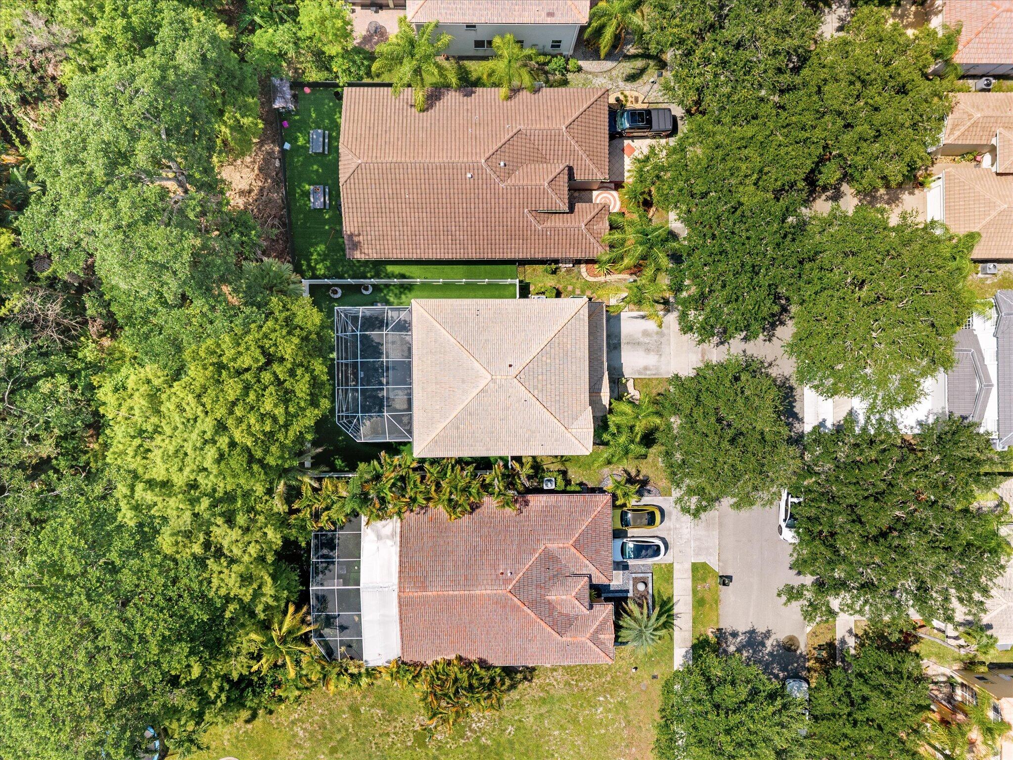 REGENCY LAKES AT COCONUT - Residential