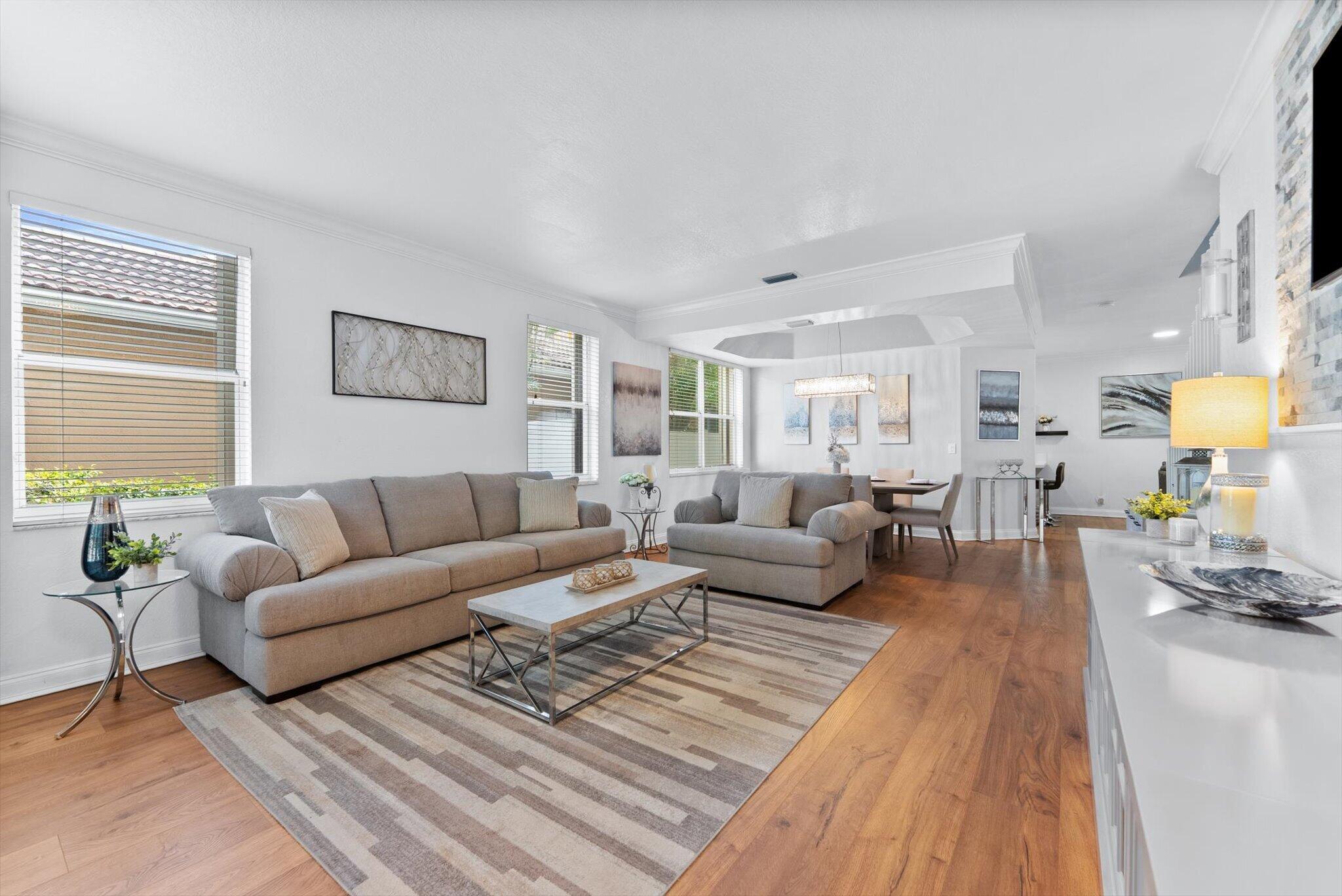 REGENCY LAKES AT COCONUT - Residential