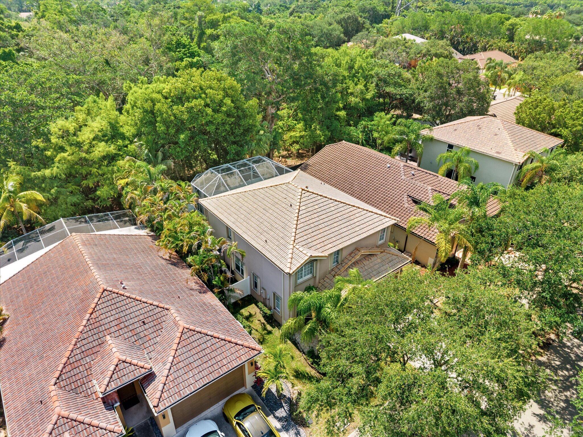 REGENCY LAKES AT COCONUT - Residential