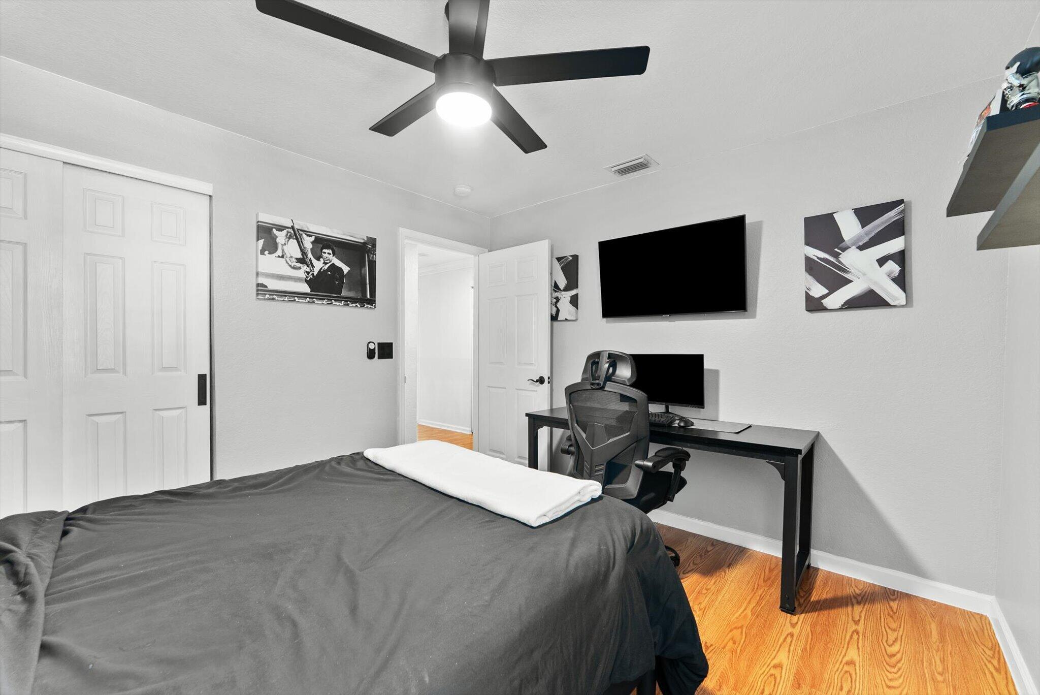 REGENCY LAKES AT COCONUT - Residential