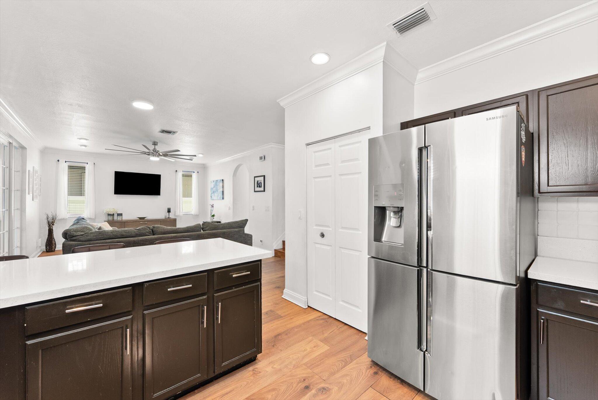 REGENCY LAKES AT COCONUT - Residential