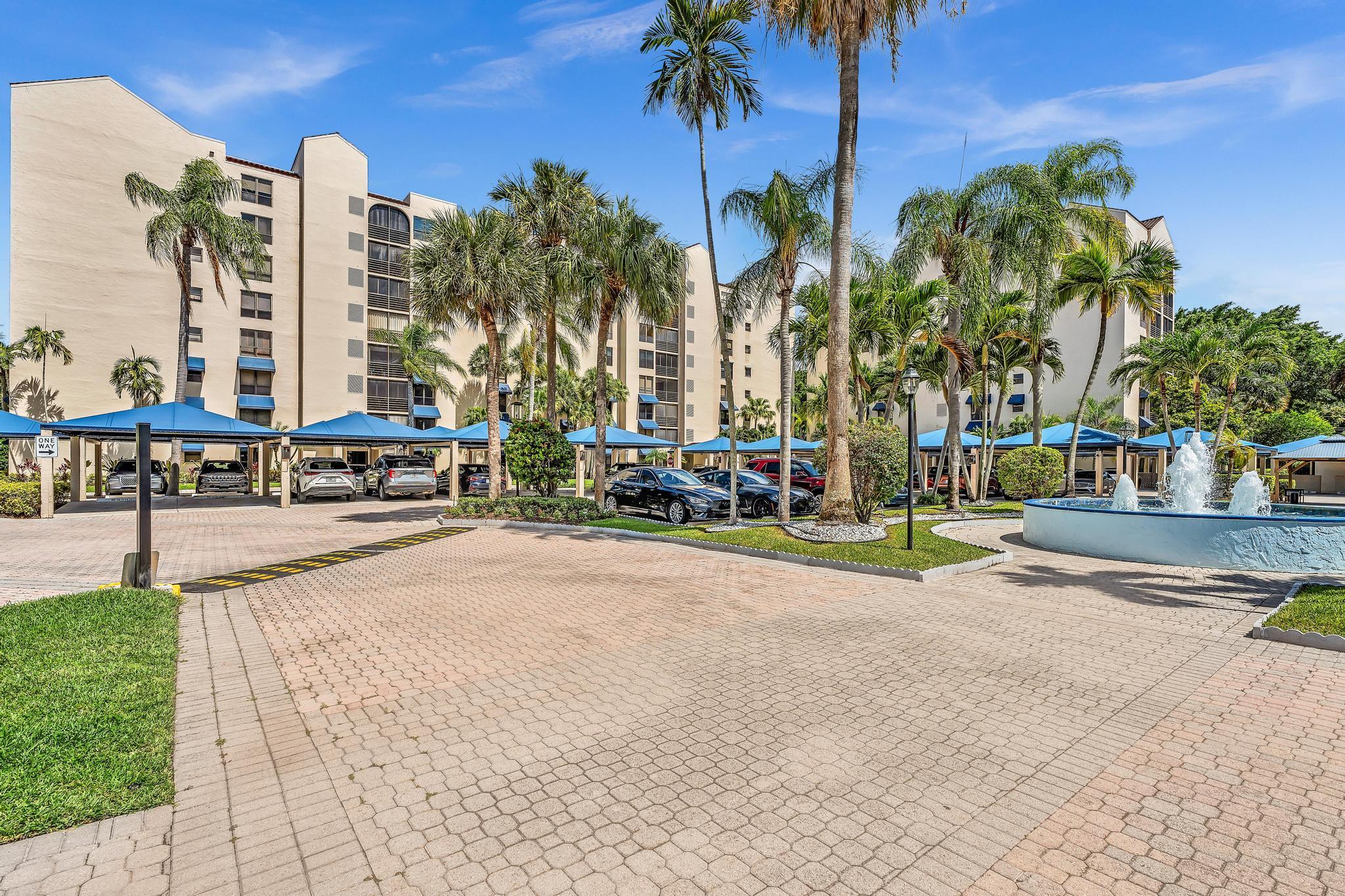 REGENCY AT BOCA POINTE CONDO - Residential