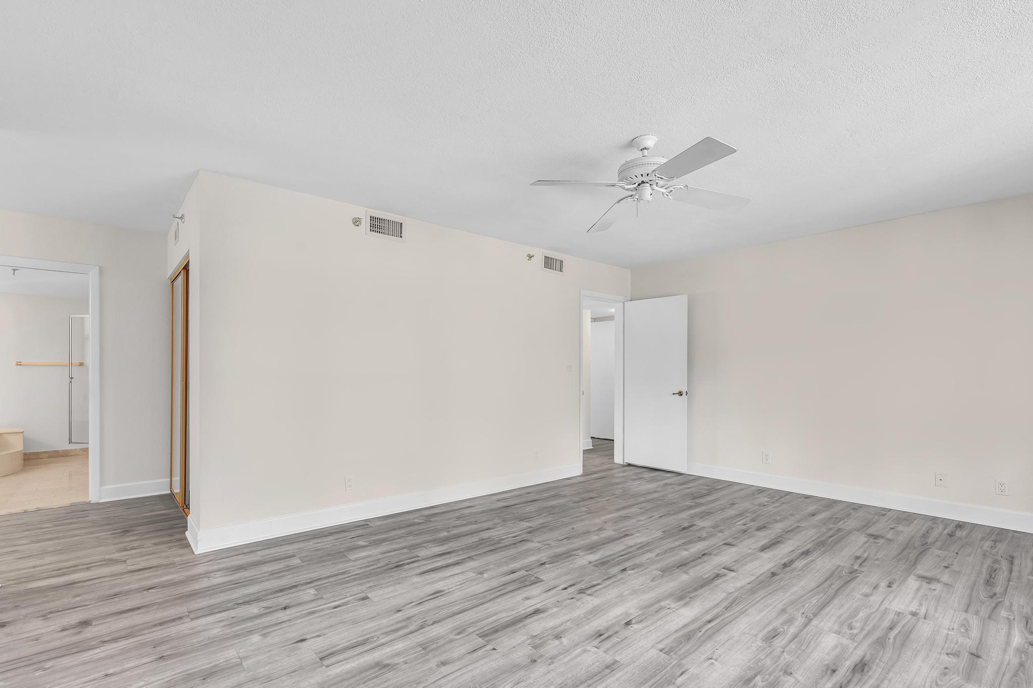 REGENCY AT BOCA POINTE CONDO - Residential