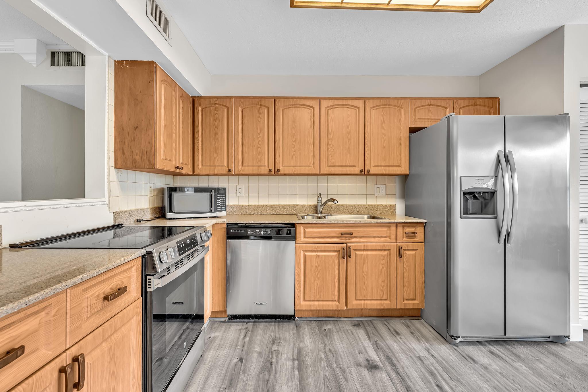 REGENCY AT BOCA POINTE CONDO - Residential