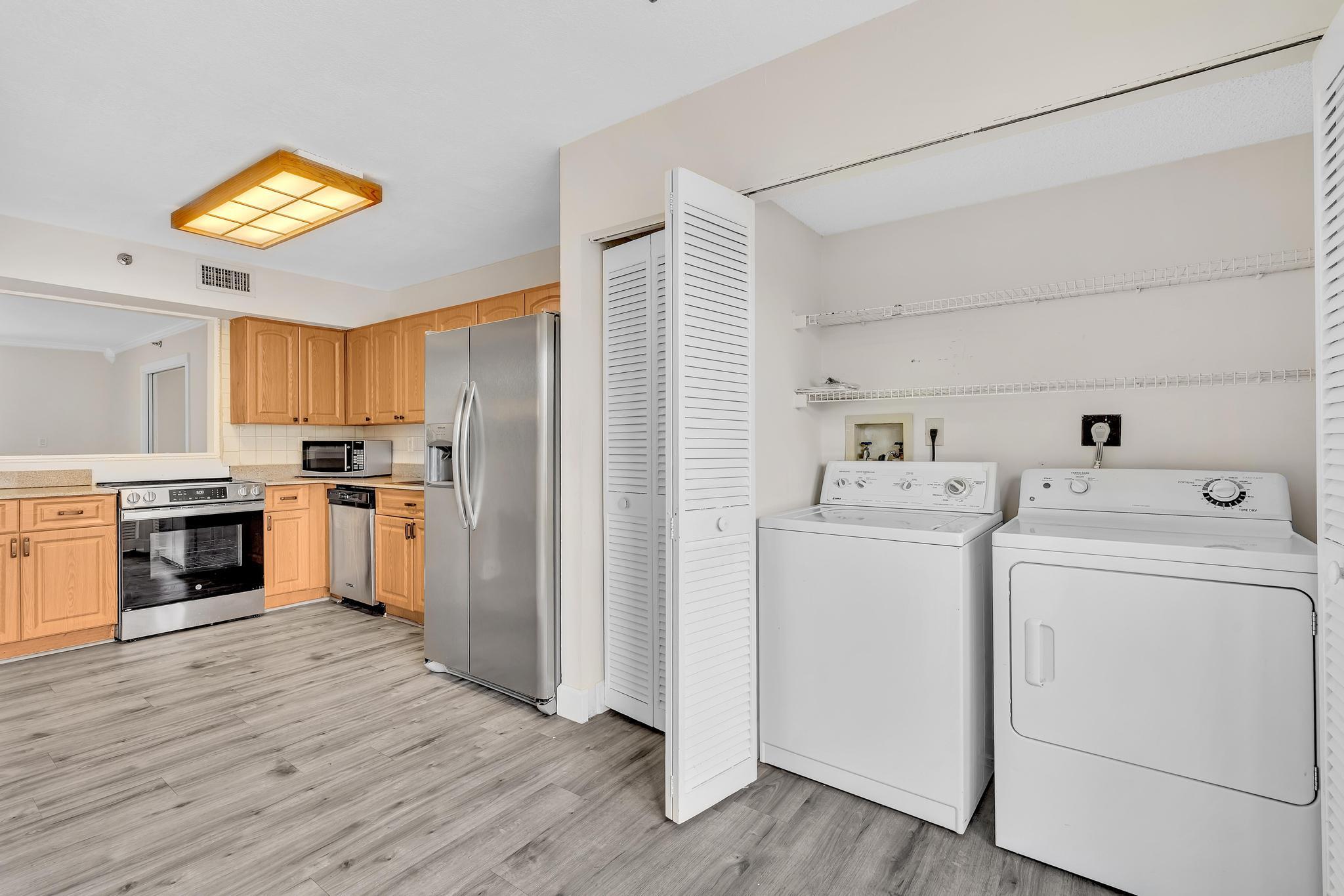 REGENCY AT BOCA POINTE CONDO - Residential