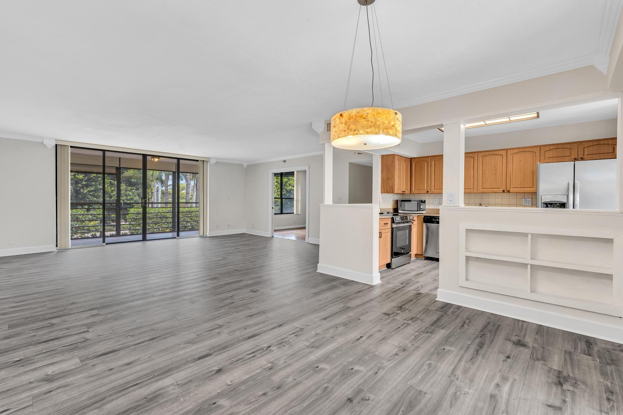 REGENCY AT BOCA POINTE CONDO - Residential