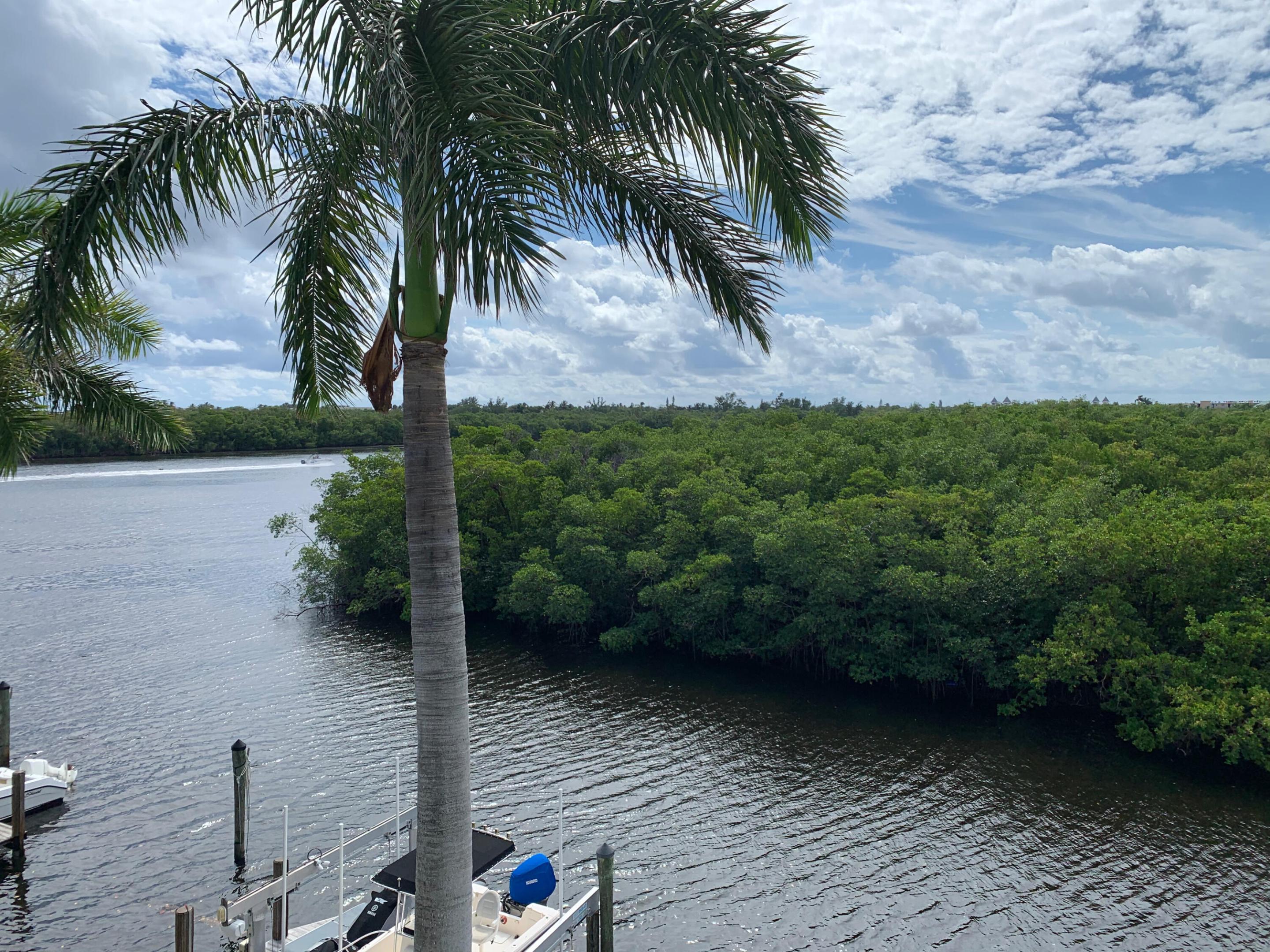 HARBOUR HALL INLET CLUB CONDO - Residential Lease