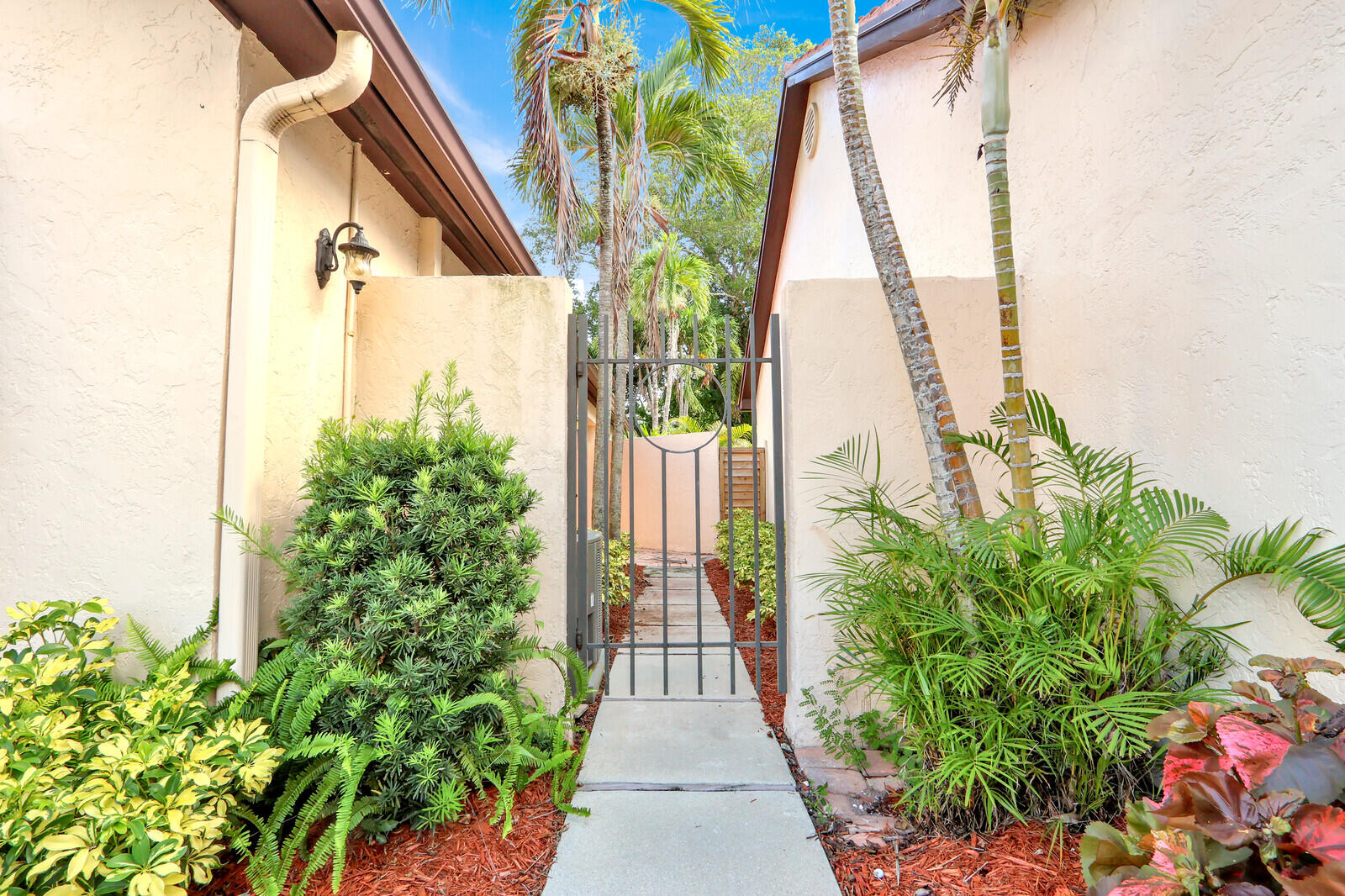 PGA RESORT COMMUNITY OF IRONWOOD 1 - Residential