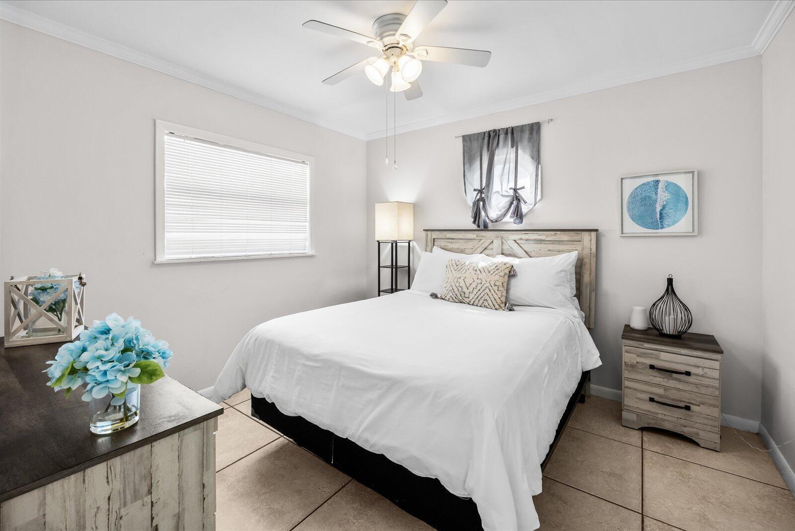 PALM LAKE PARK - Residential