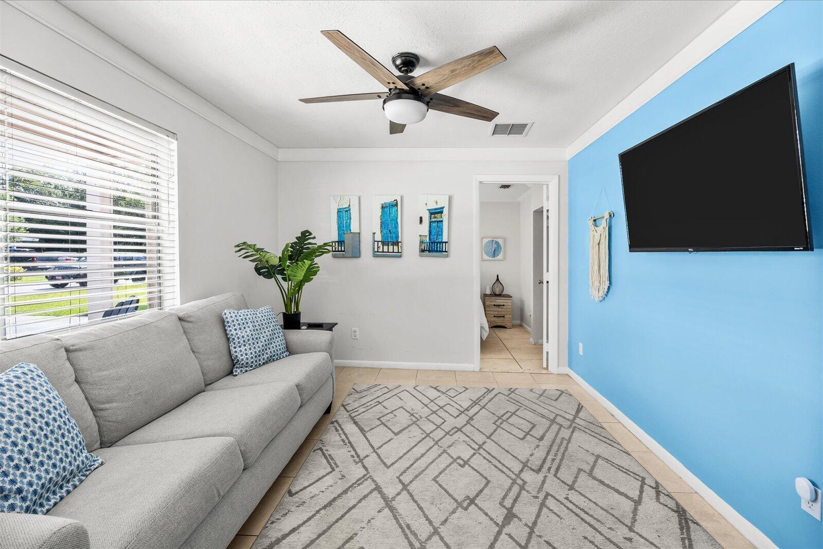 PALM LAKE PARK - Residential