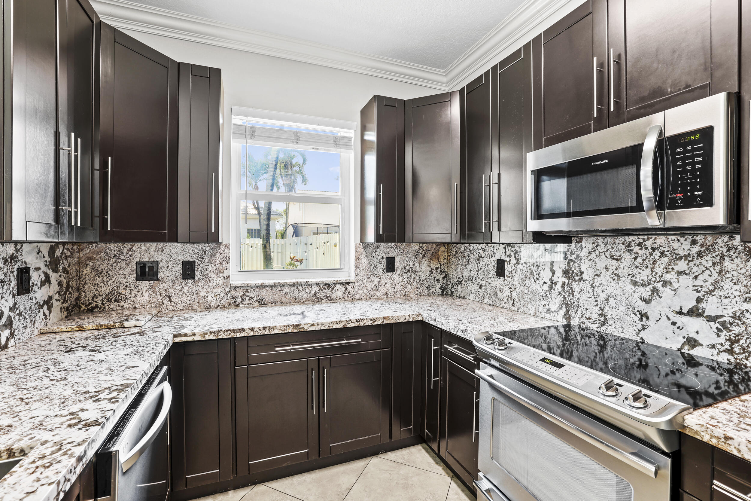 HOLIDAY SPRINGS EAST - Residential