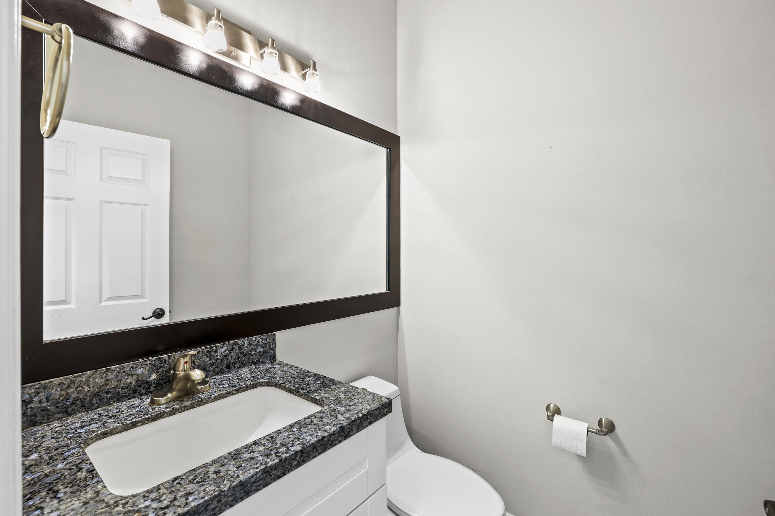 HOLIDAY SPRINGS EAST - Residential