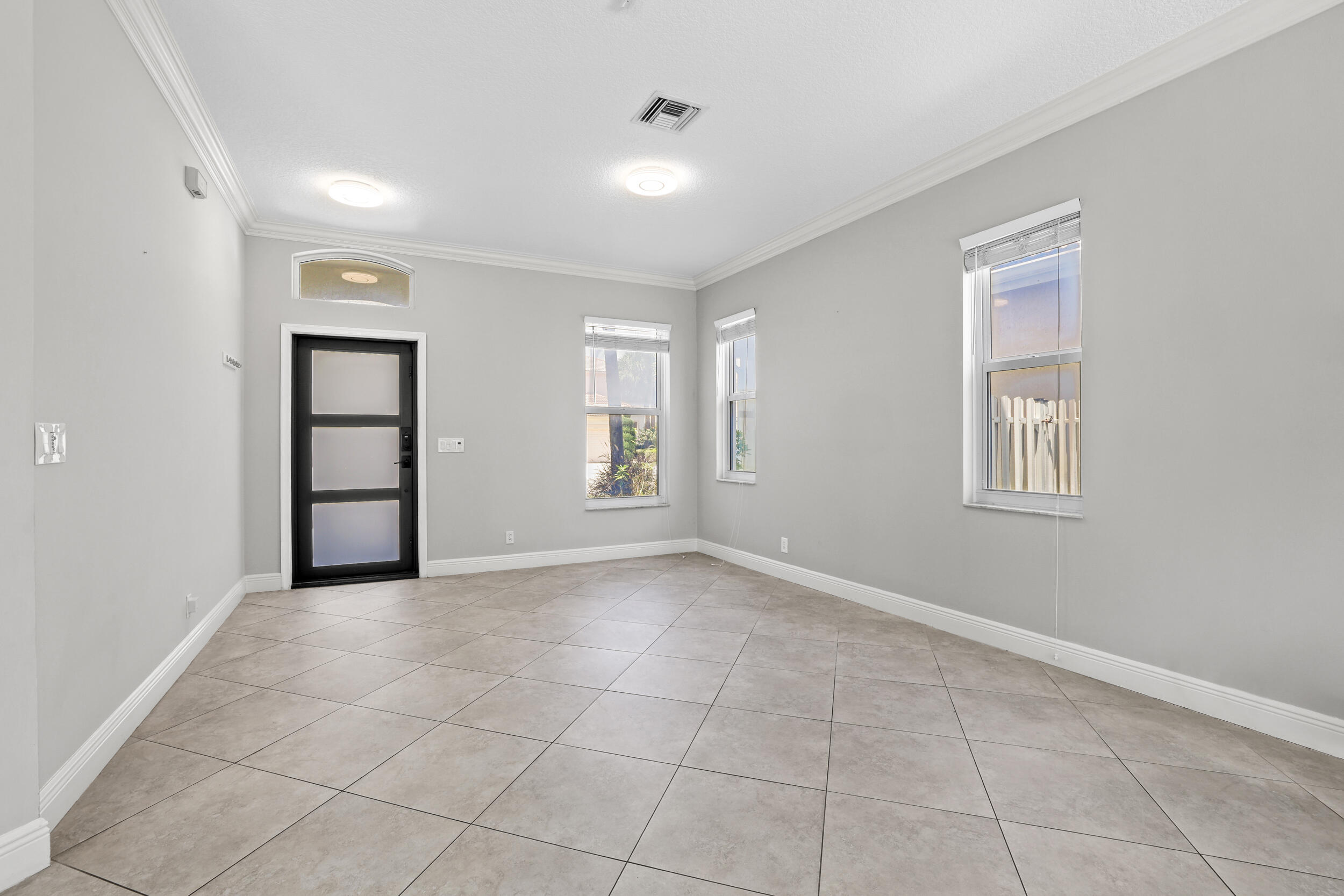 HOLIDAY SPRINGS EAST - Residential