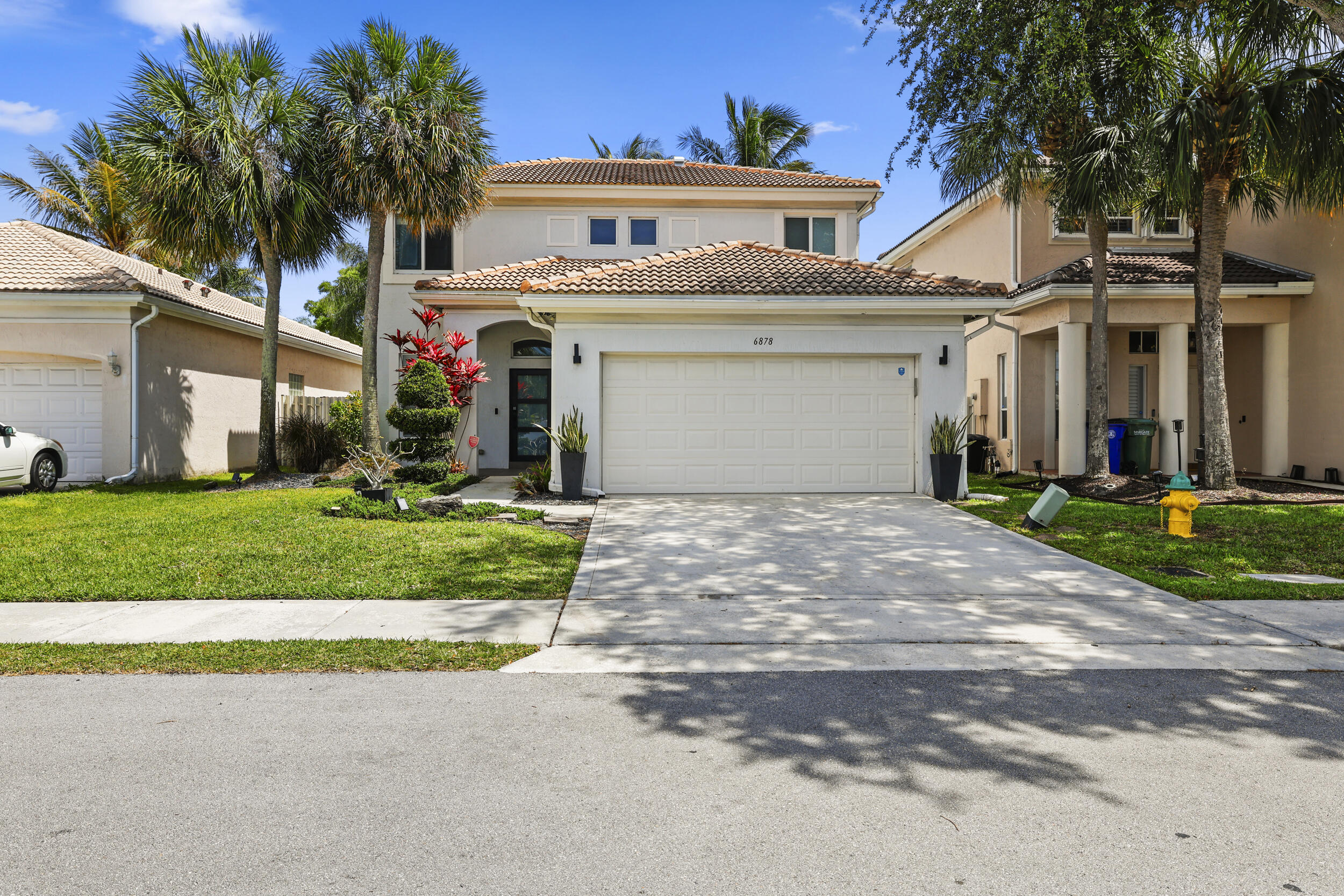 HOLIDAY SPRINGS EAST - Residential