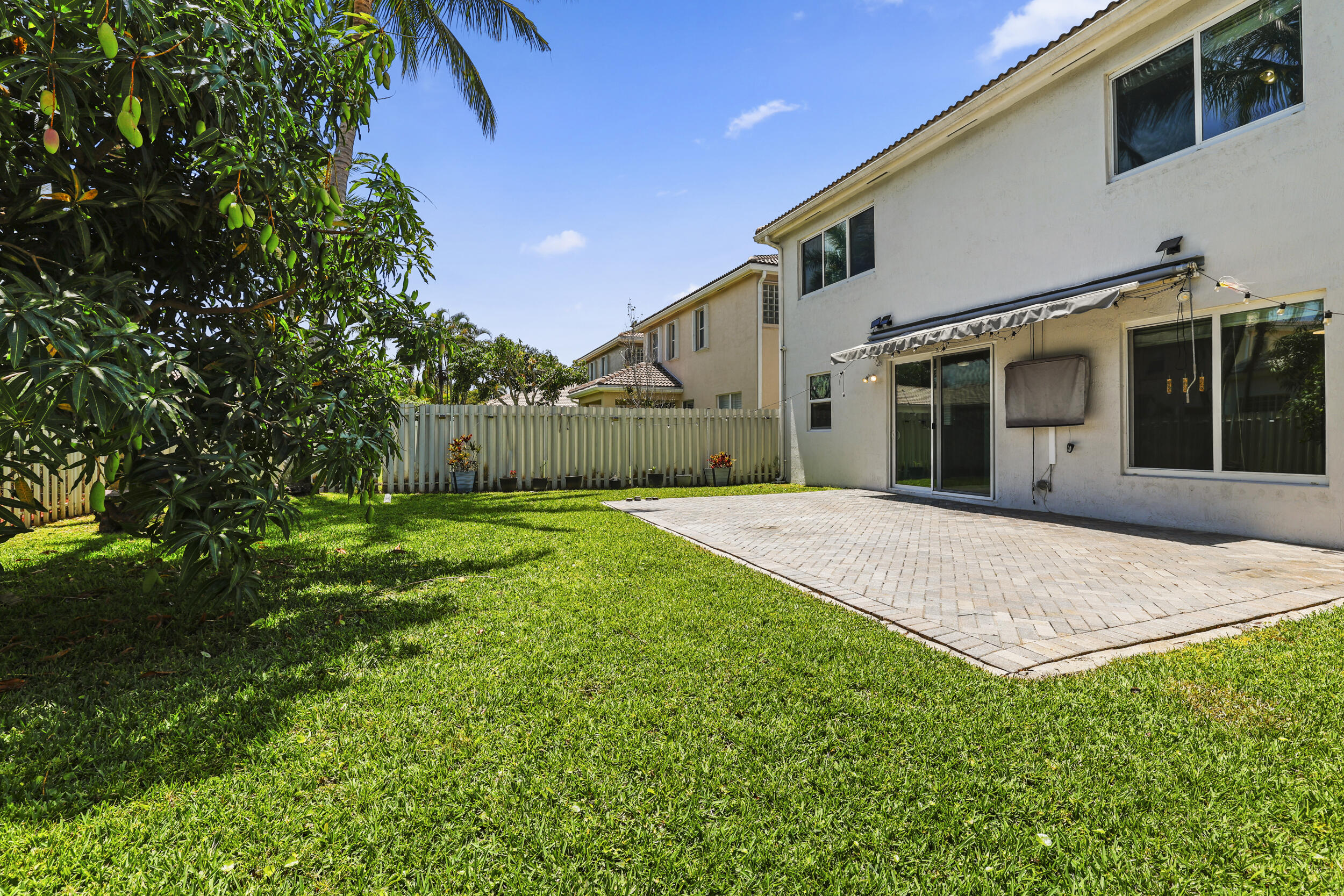 HOLIDAY SPRINGS EAST - Residential