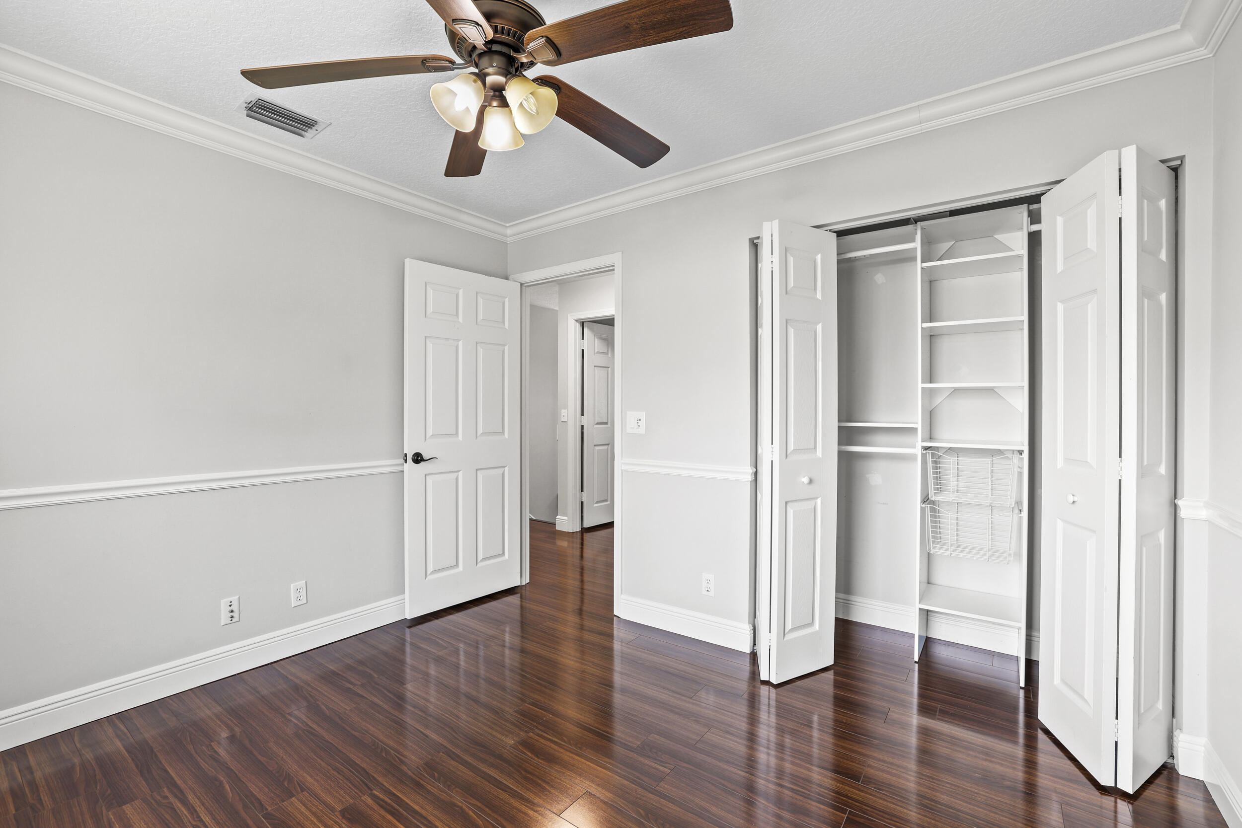 HOLIDAY SPRINGS EAST - Residential