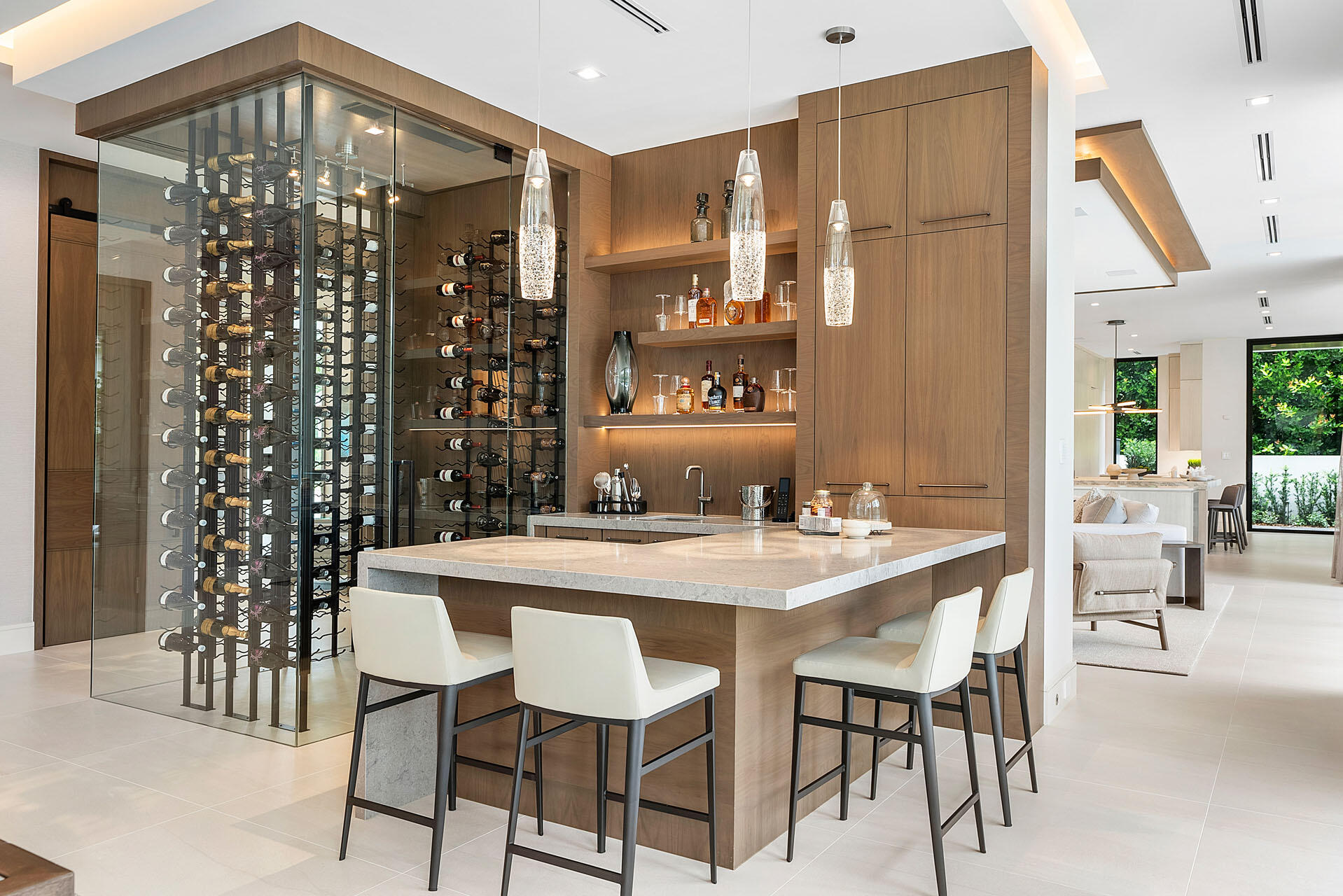 ROYAL PALM YACHT & COUNTRY CLUB - Residential