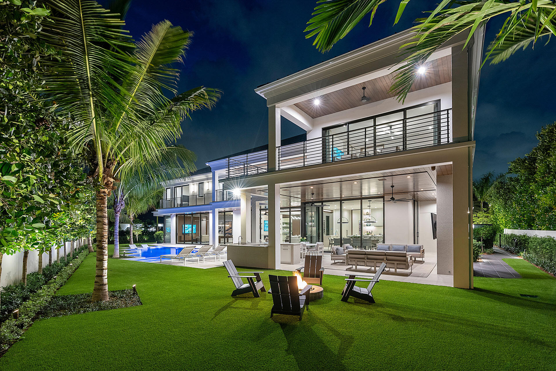ROYAL PALM YACHT & COUNTRY CLUB - Residential