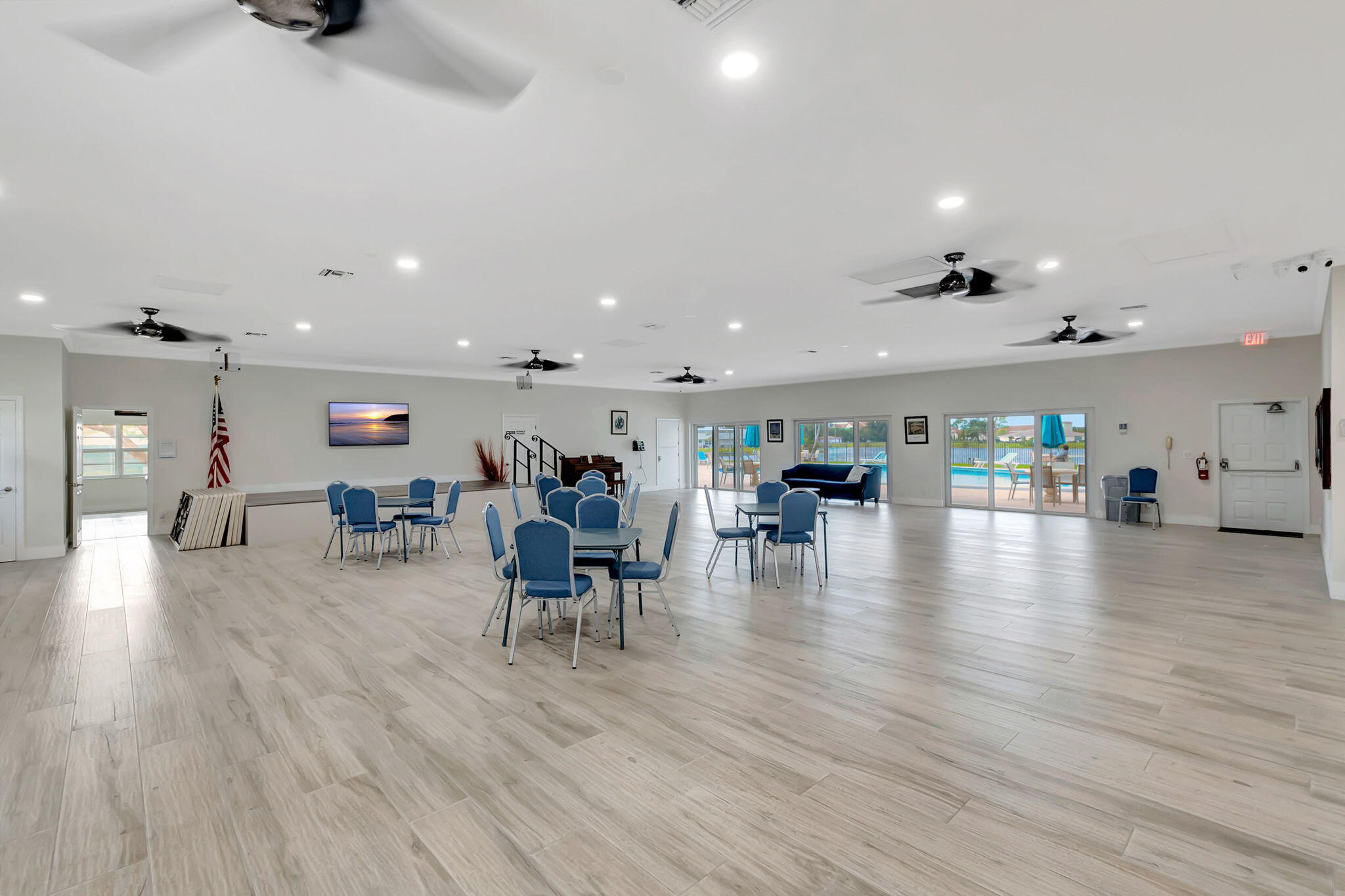 HIGH POINT OF DELRAY WEST CONDO SEC 1&2 - Residential