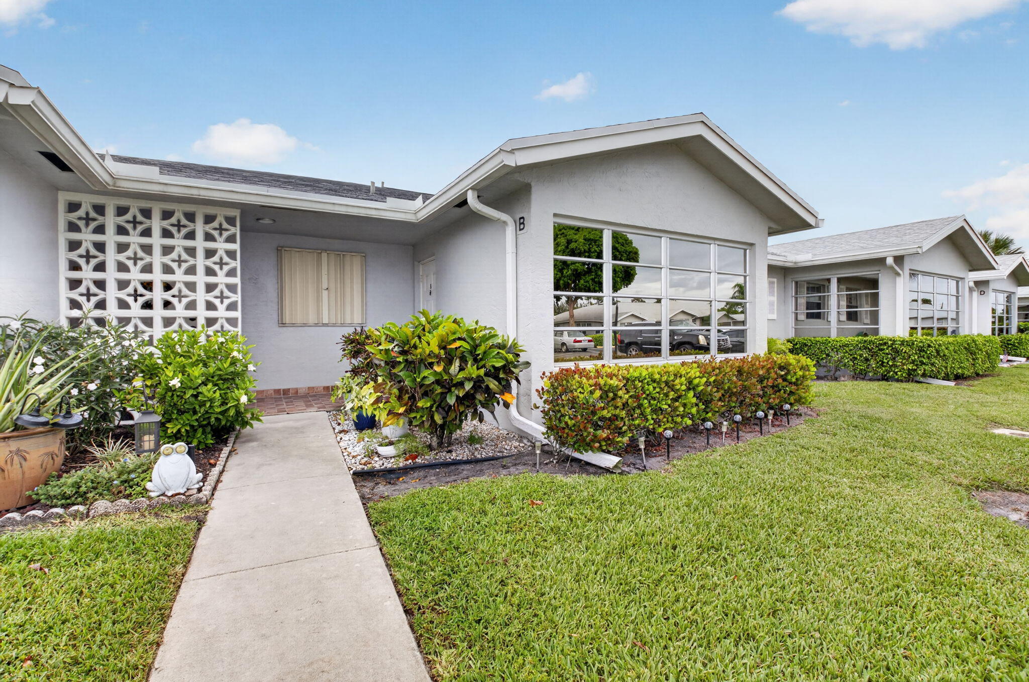 HIGH POINT OF DELRAY WEST CONDO SEC 1&2 - Residential