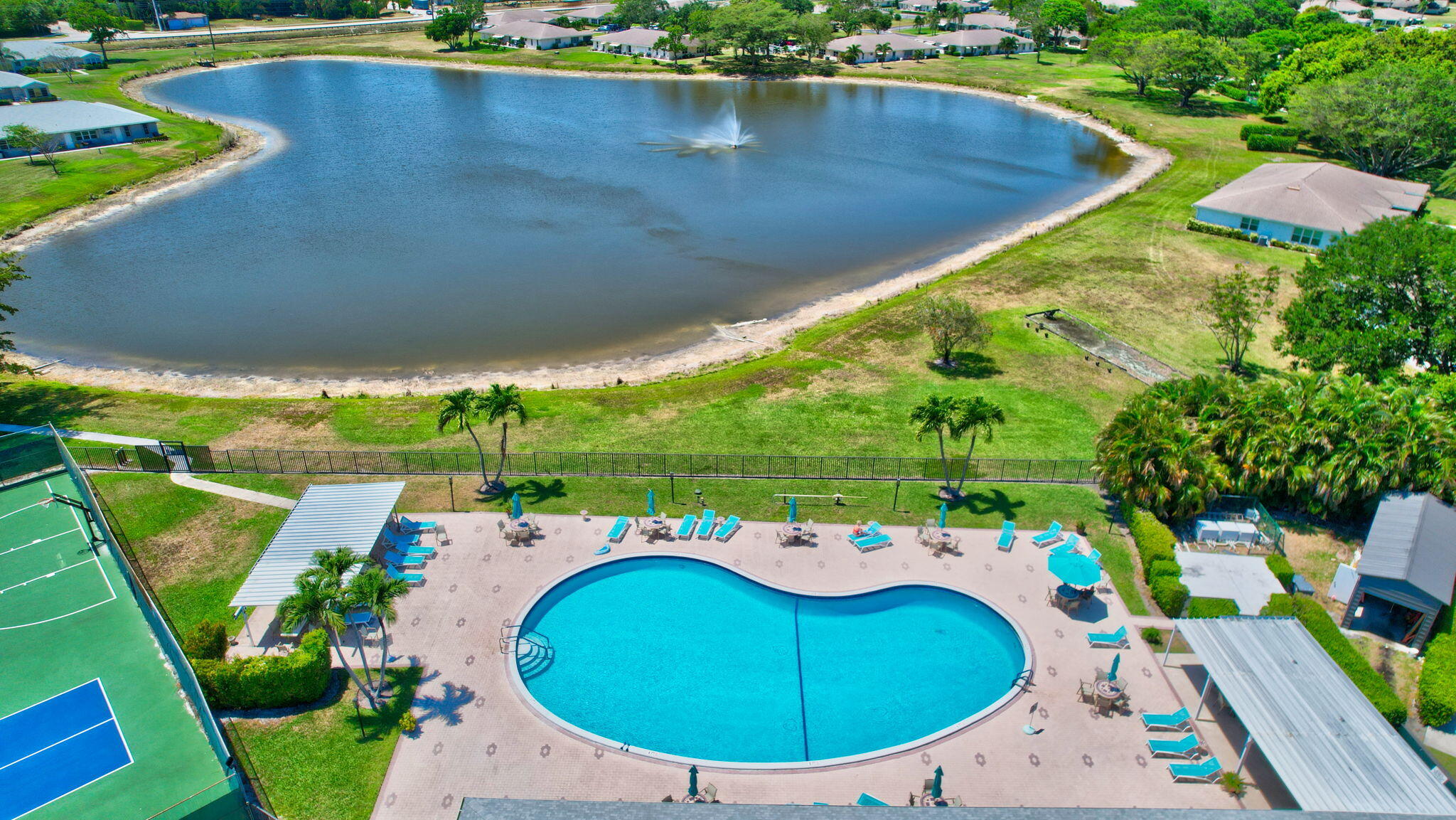 HIGH POINT OF DELRAY WEST CONDO SEC 1&2 - Residential