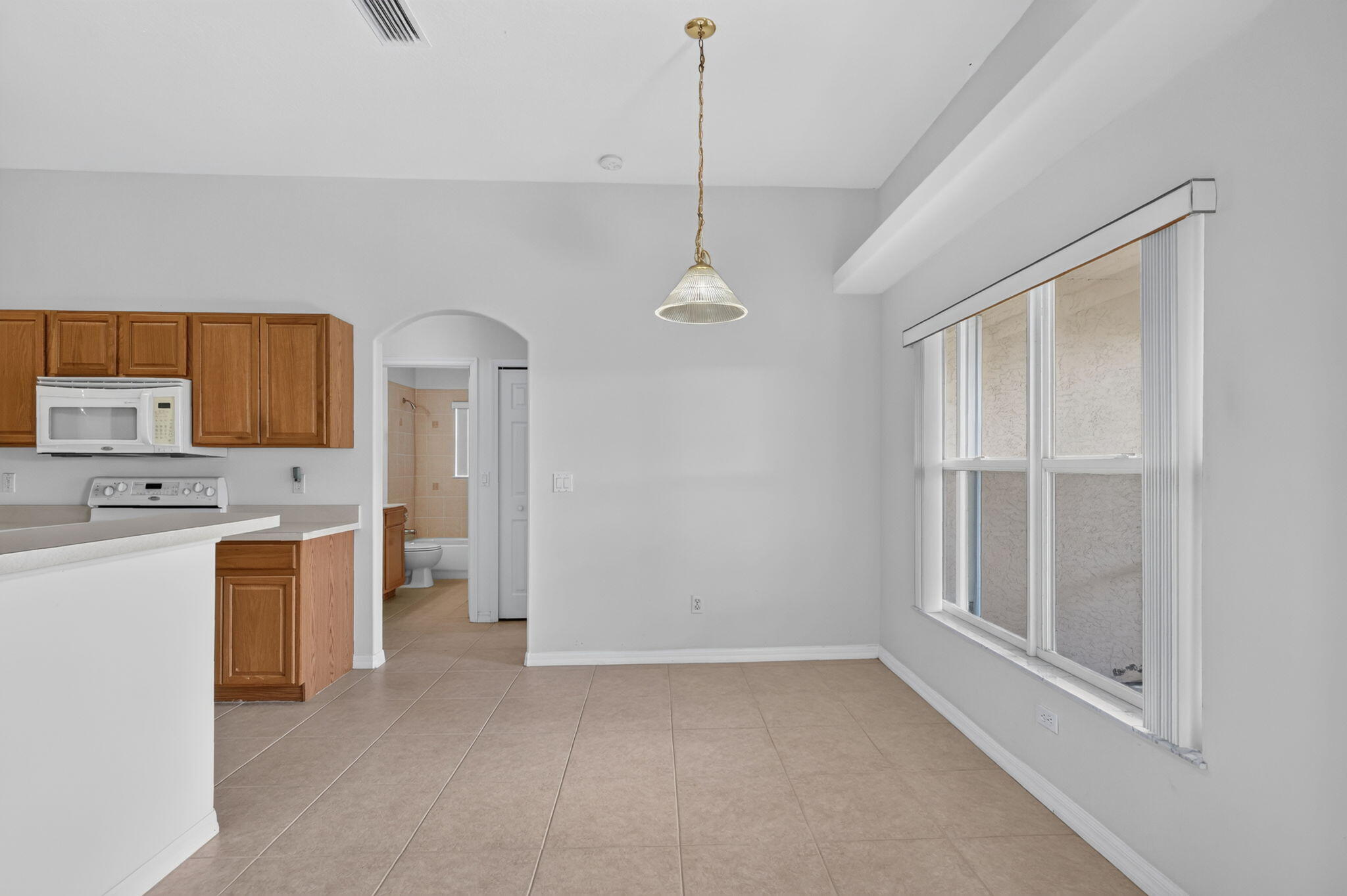 LAKE LUCIE ESTATES - Residential