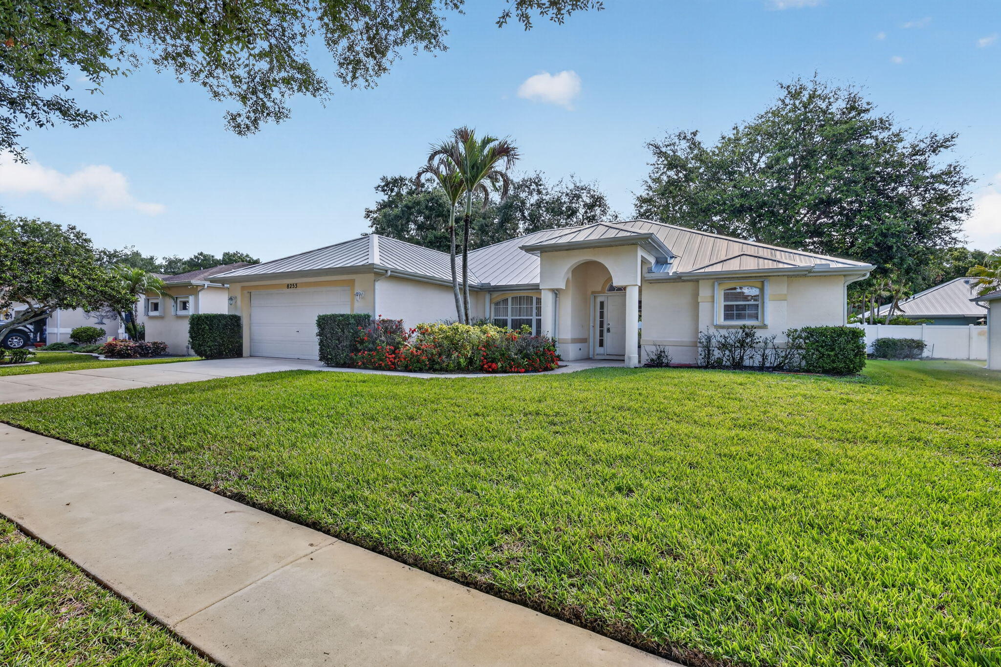 LAKE LUCIE ESTATES - Residential
