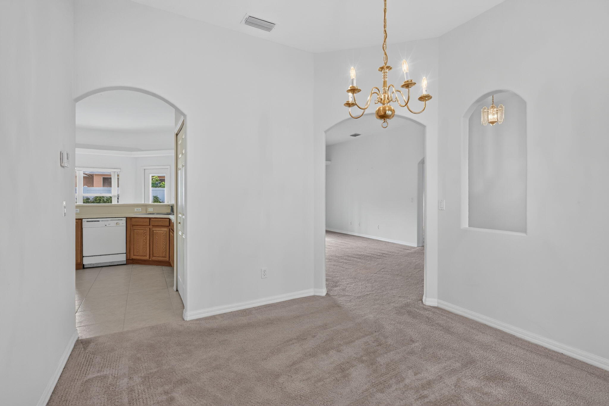 LAKE LUCIE ESTATES - Residential
