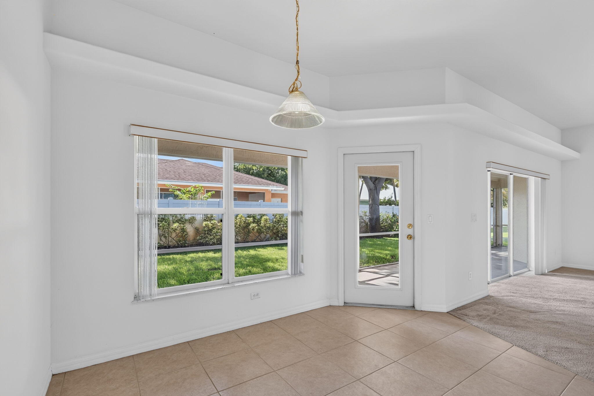 LAKE LUCIE ESTATES - Residential