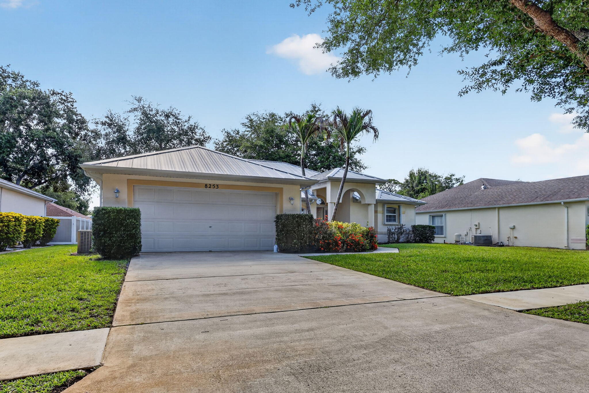LAKE LUCIE ESTATES - Residential
