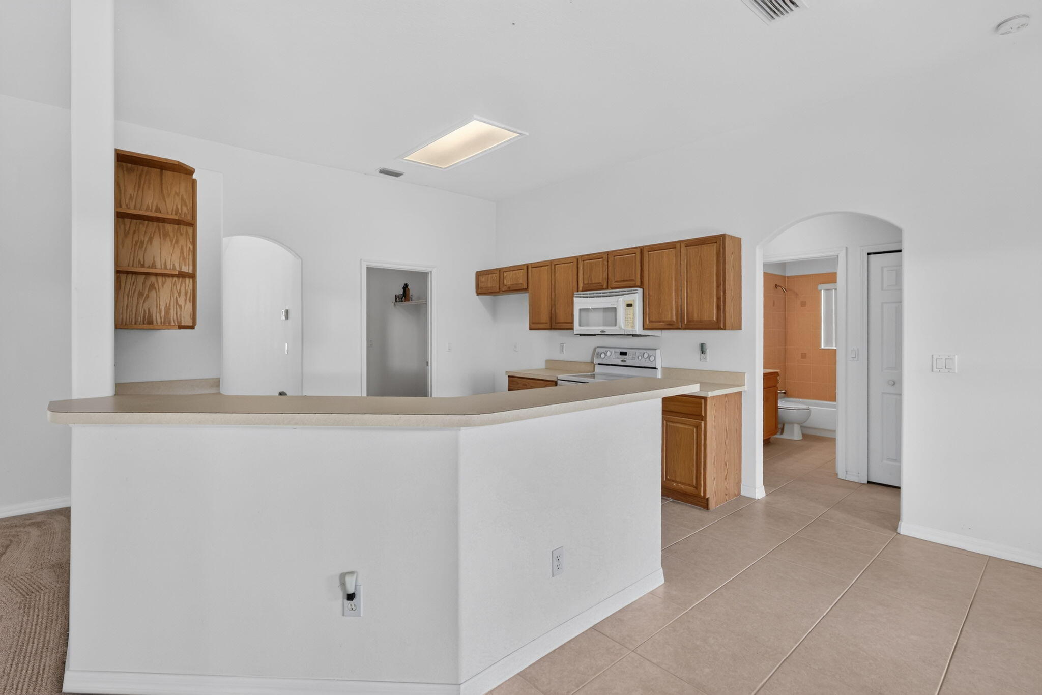 LAKE LUCIE ESTATES - Residential