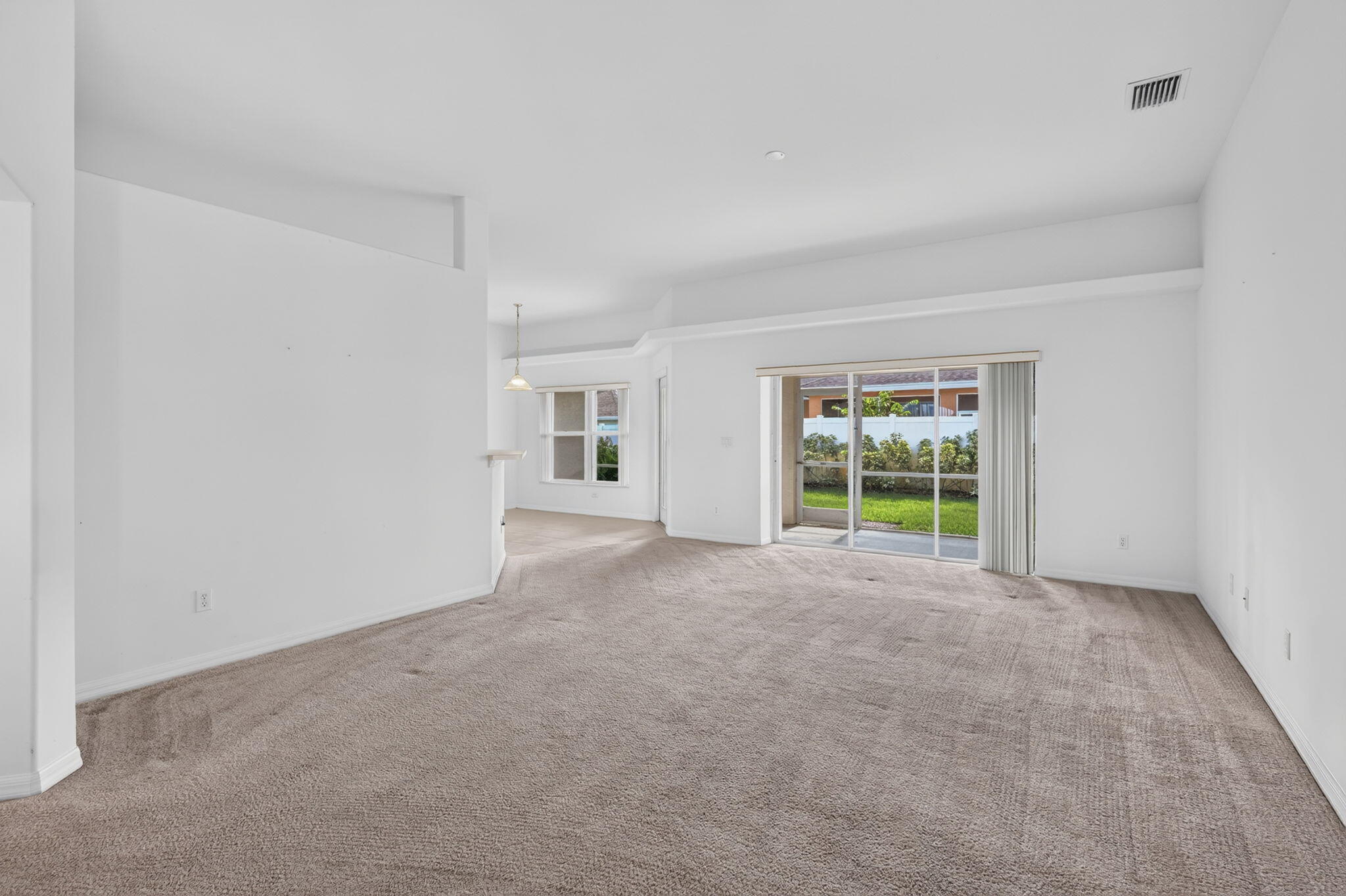 LAKE LUCIE ESTATES - Residential
