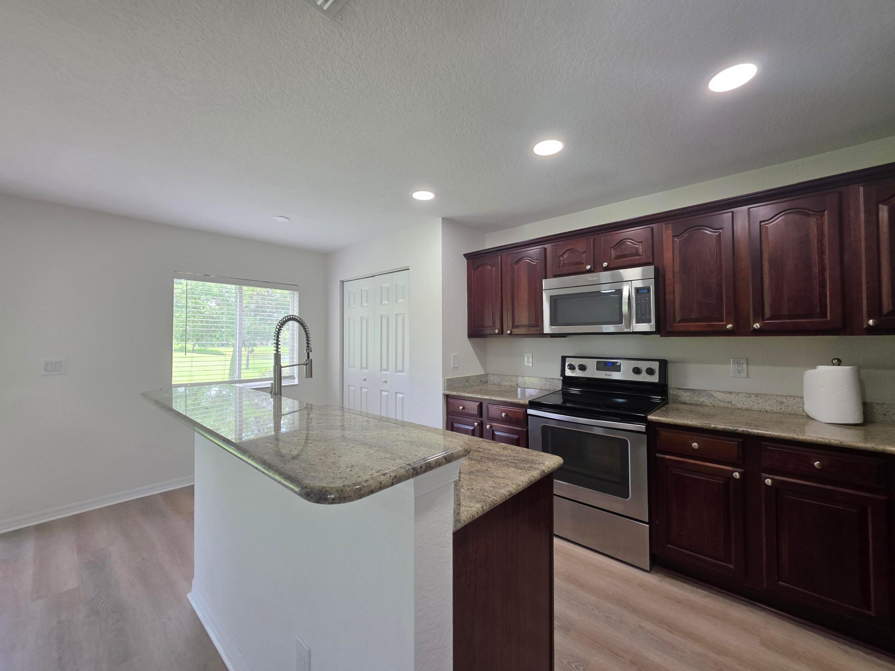 Newport Isles - Residential