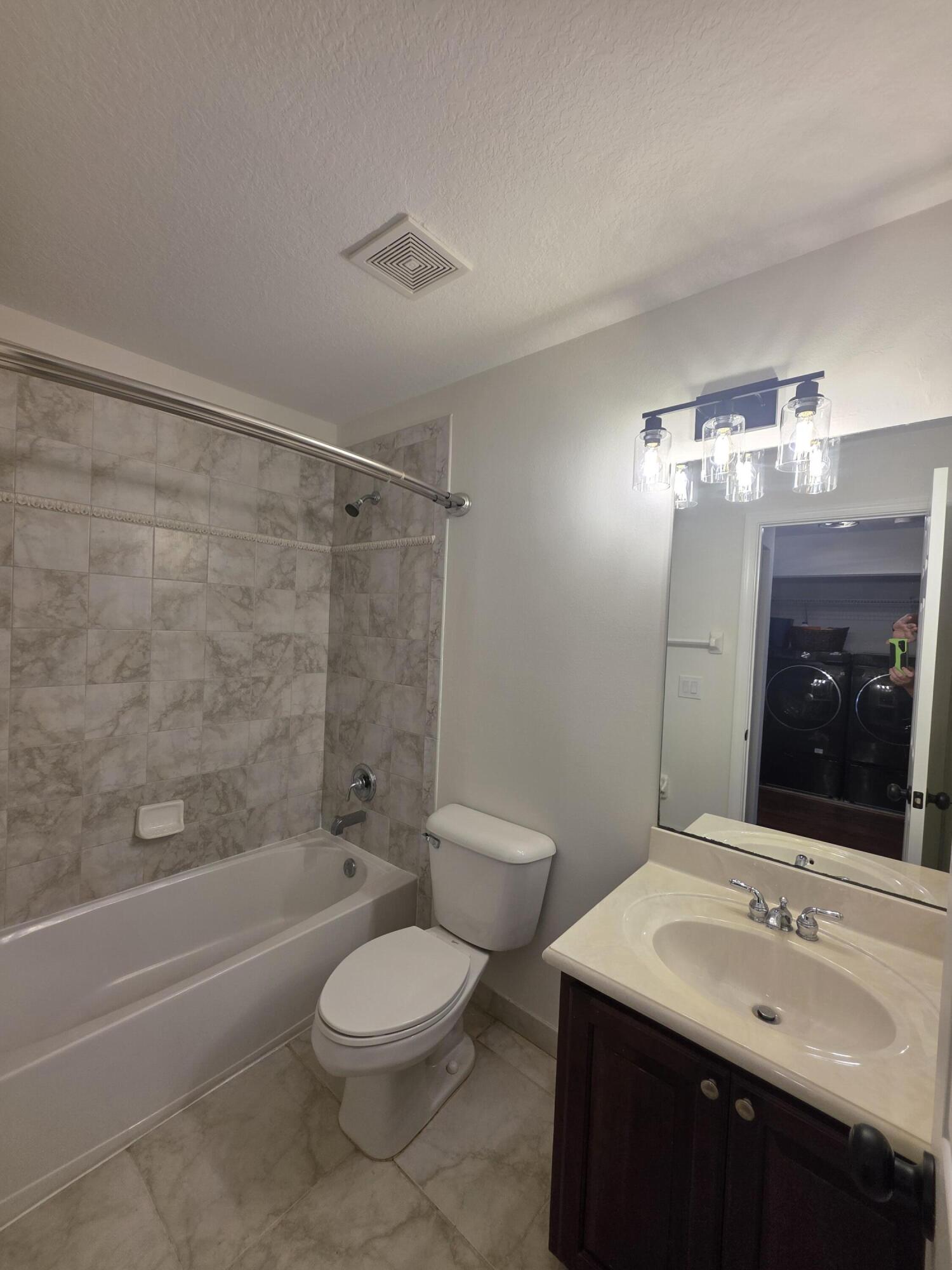 Newport Isles - Residential