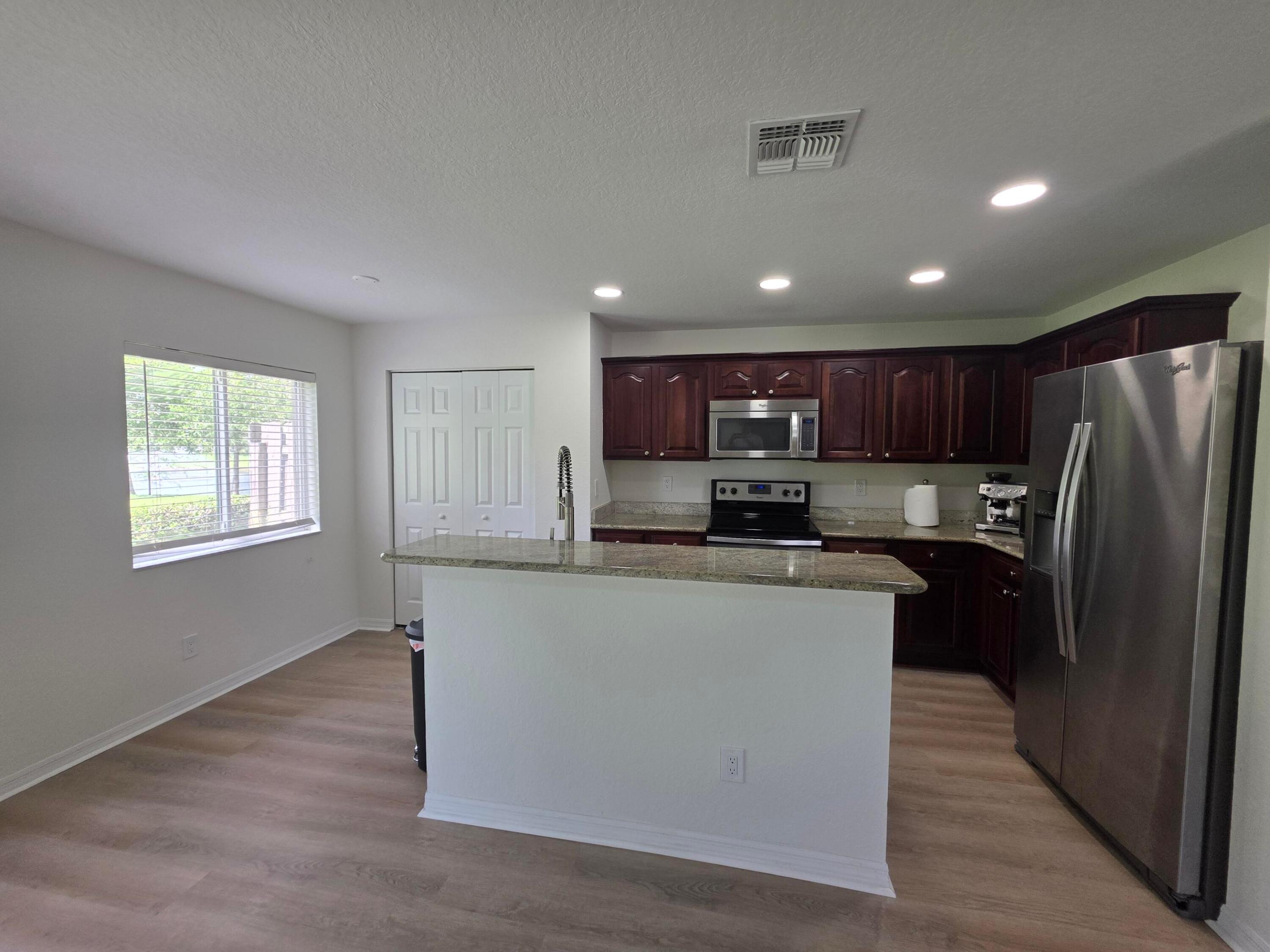 Newport Isles - Residential