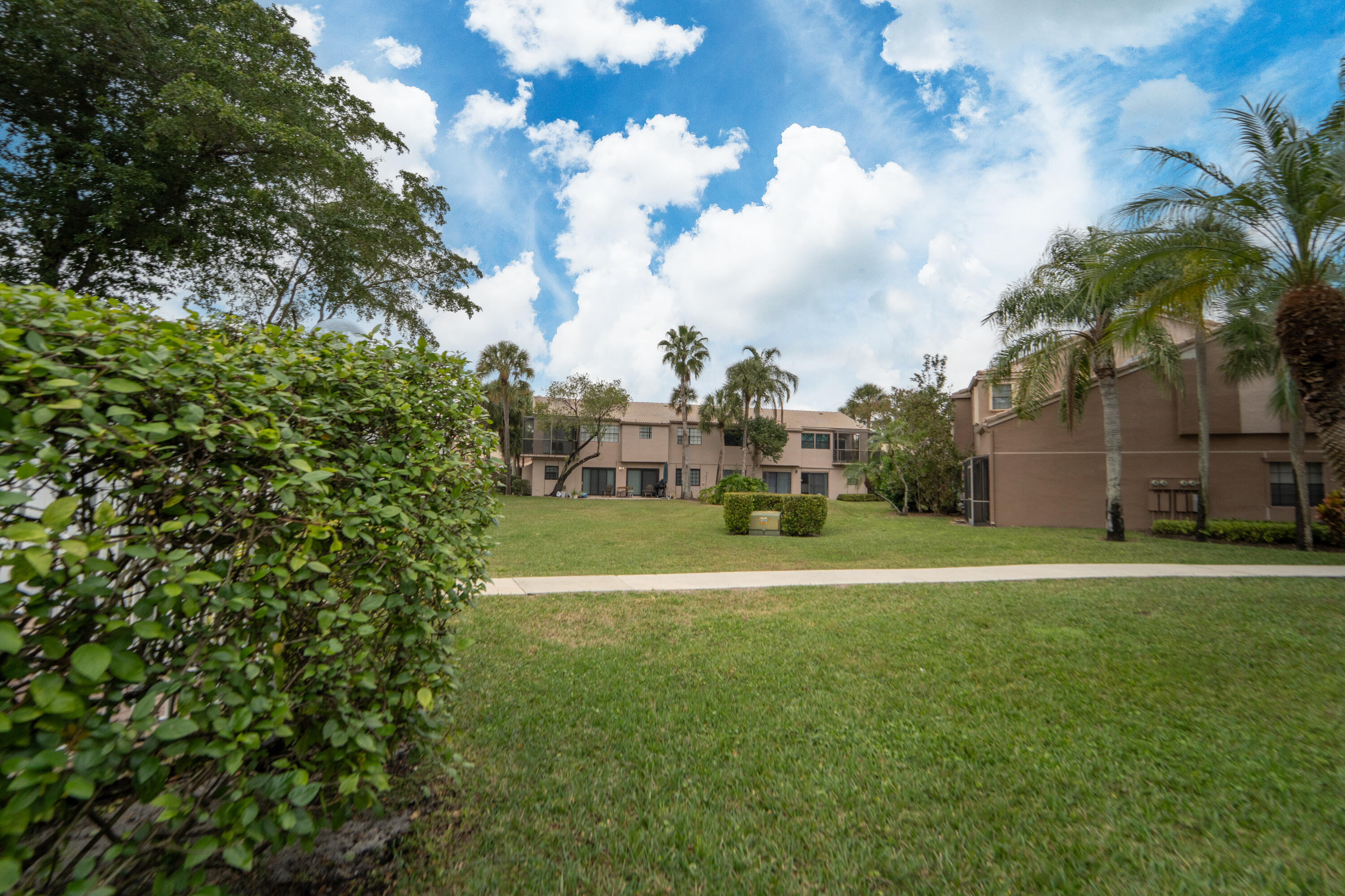 WESTWOOD AT CYPRESS RUN CONDO - Residential