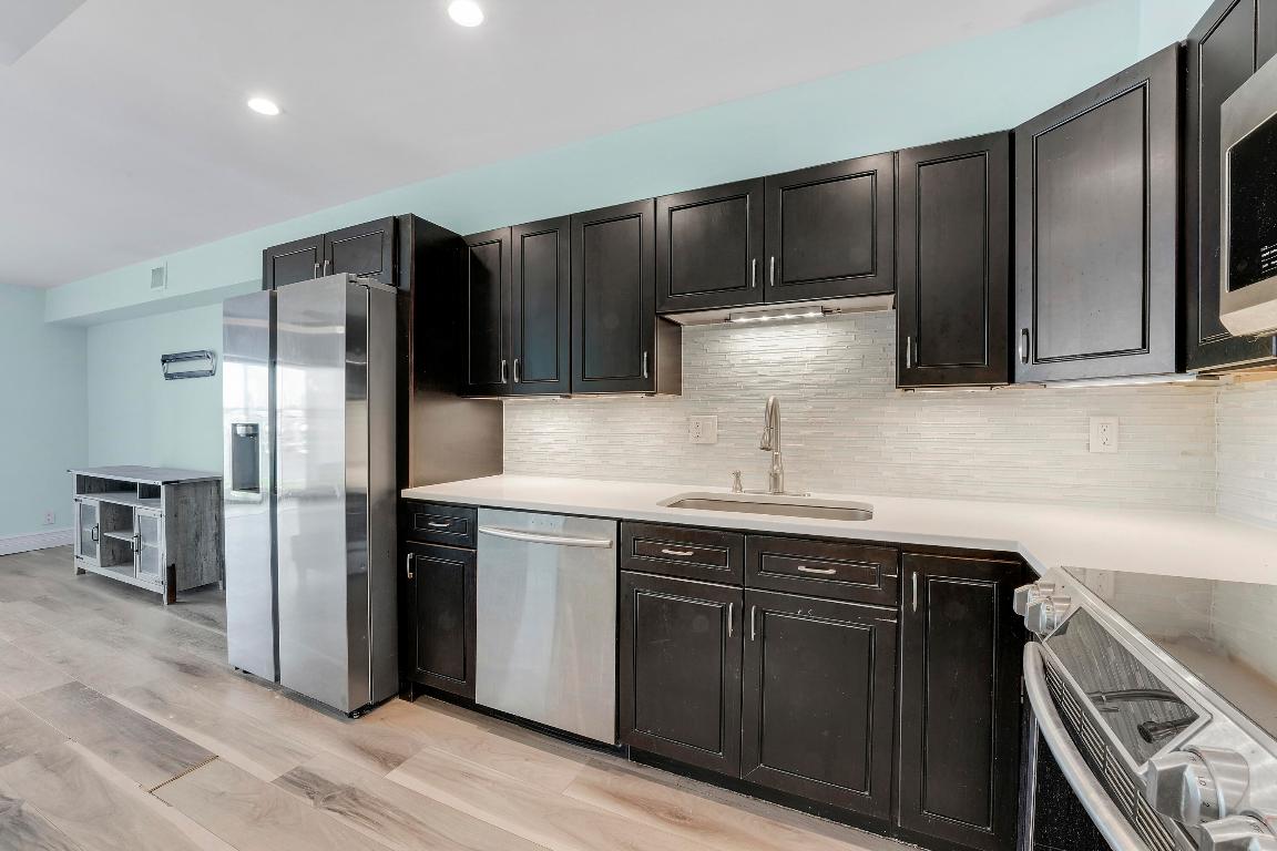 KEY HAVEN CONDO - Land