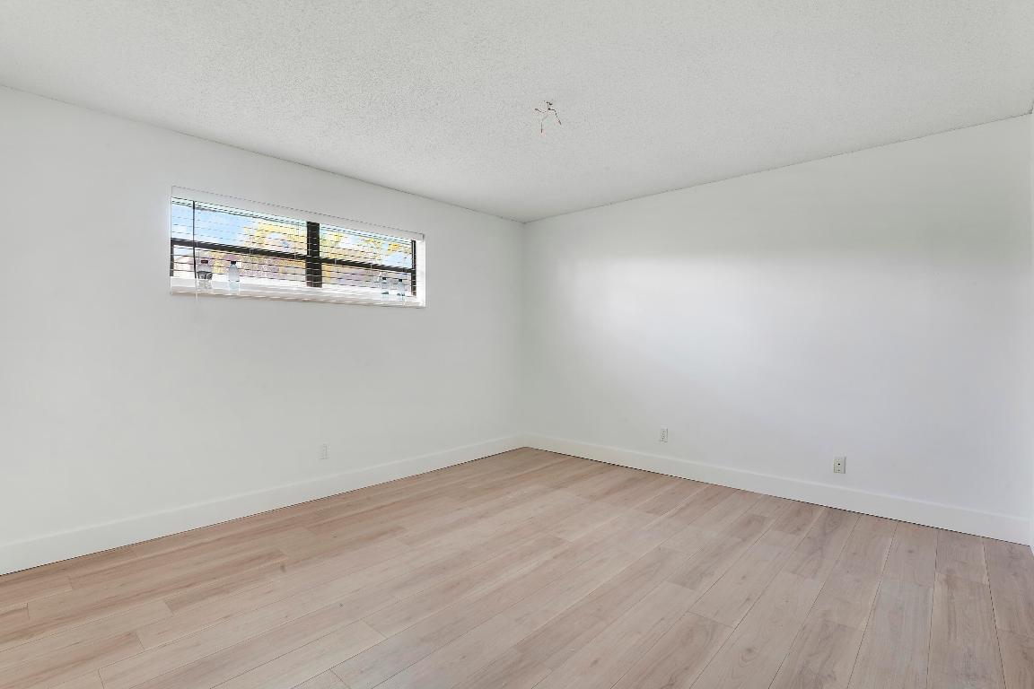 KEY HAVEN CONDO - Land