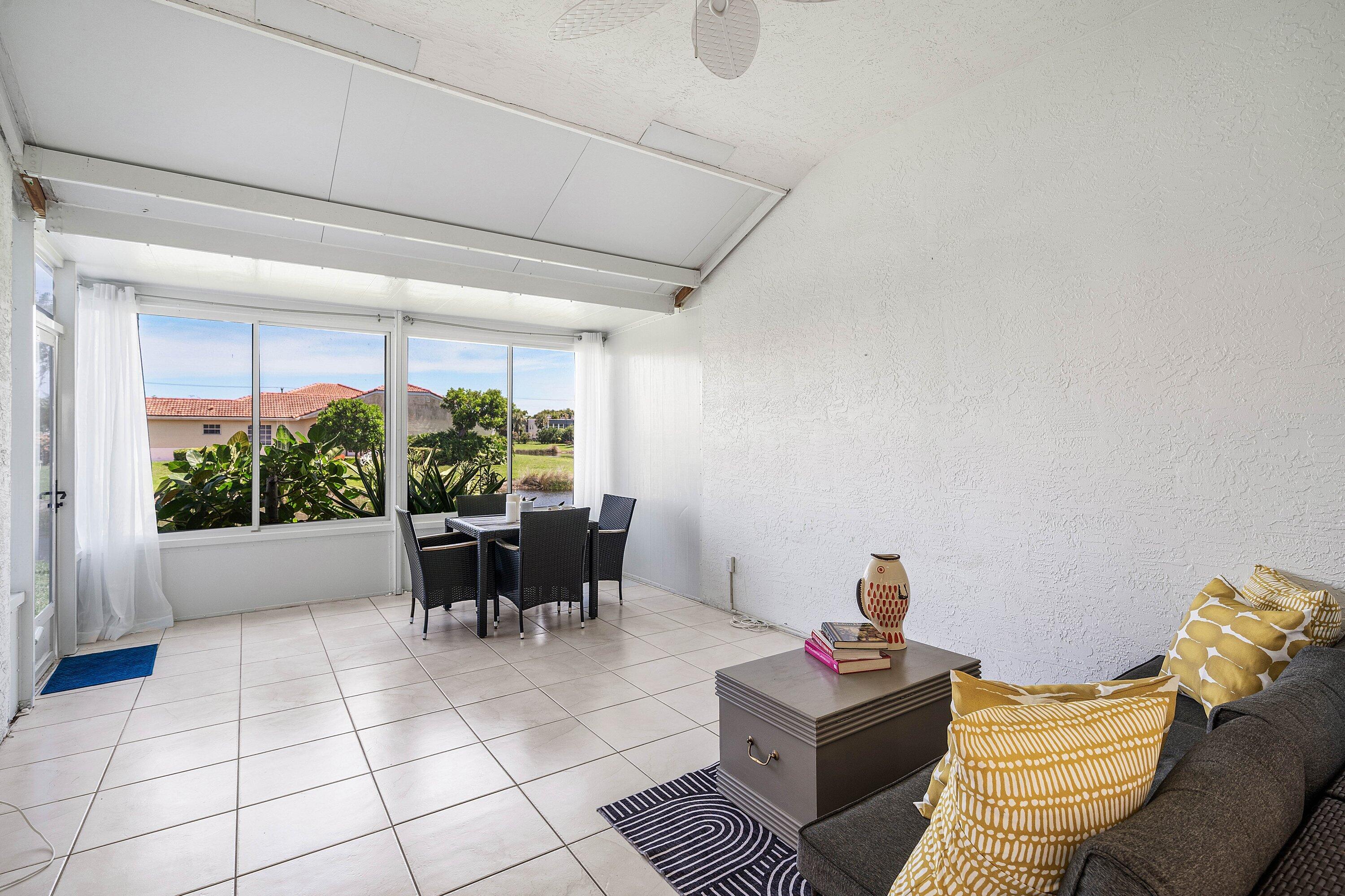 FLORAL LAKES 1 - Residential Lease